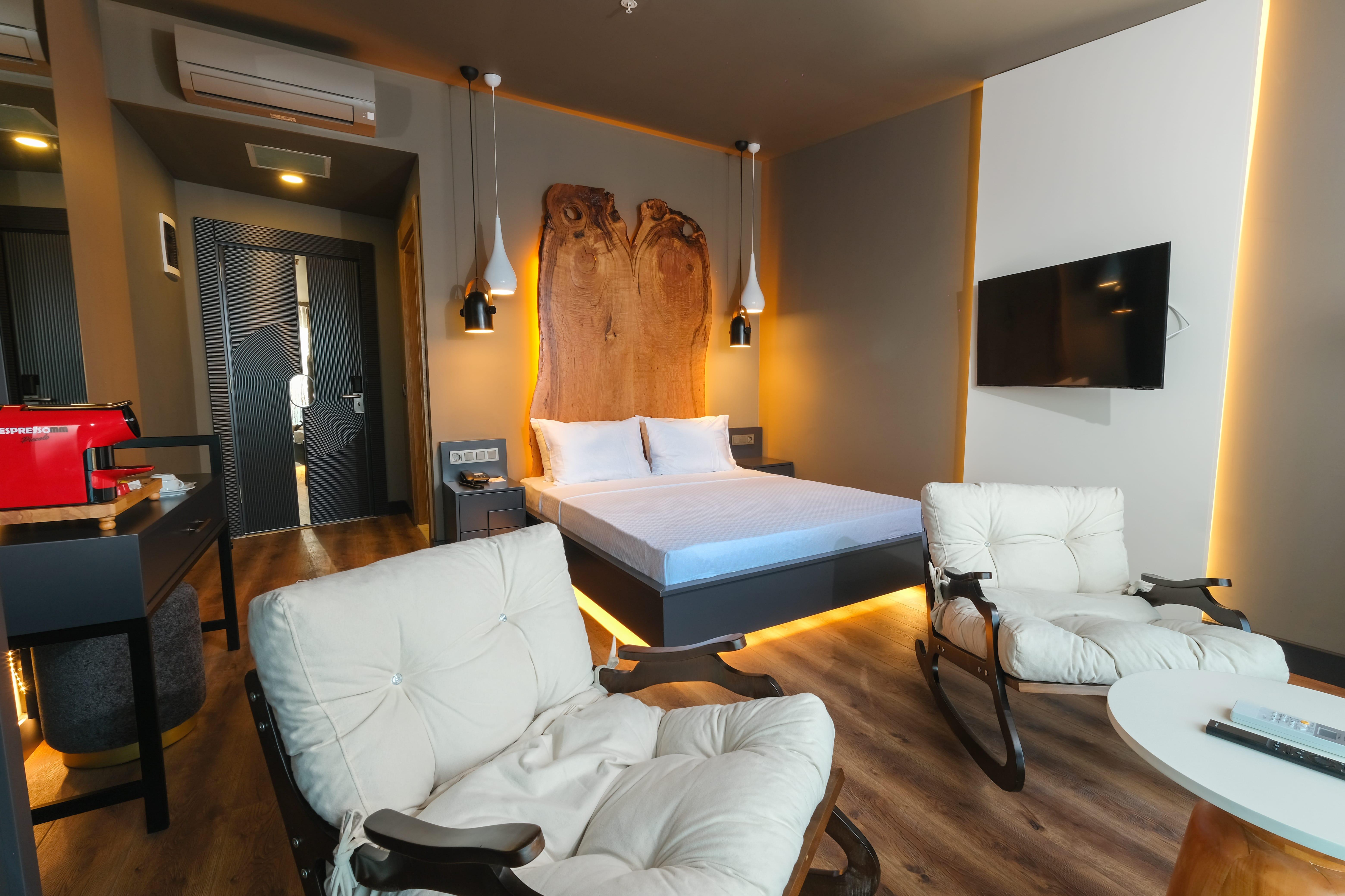 Bilem & Hotel
