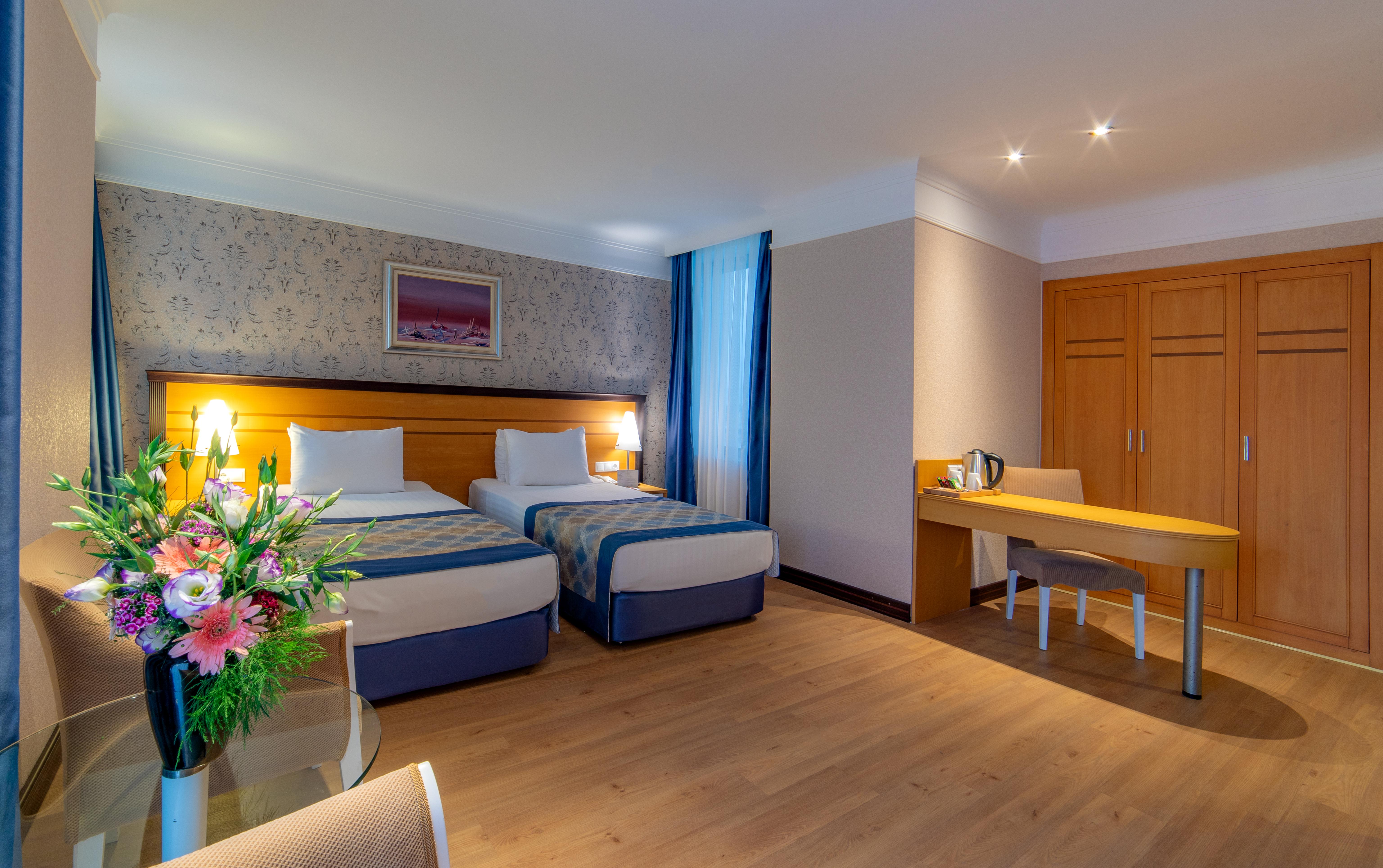 Hotel Porto & Antalya