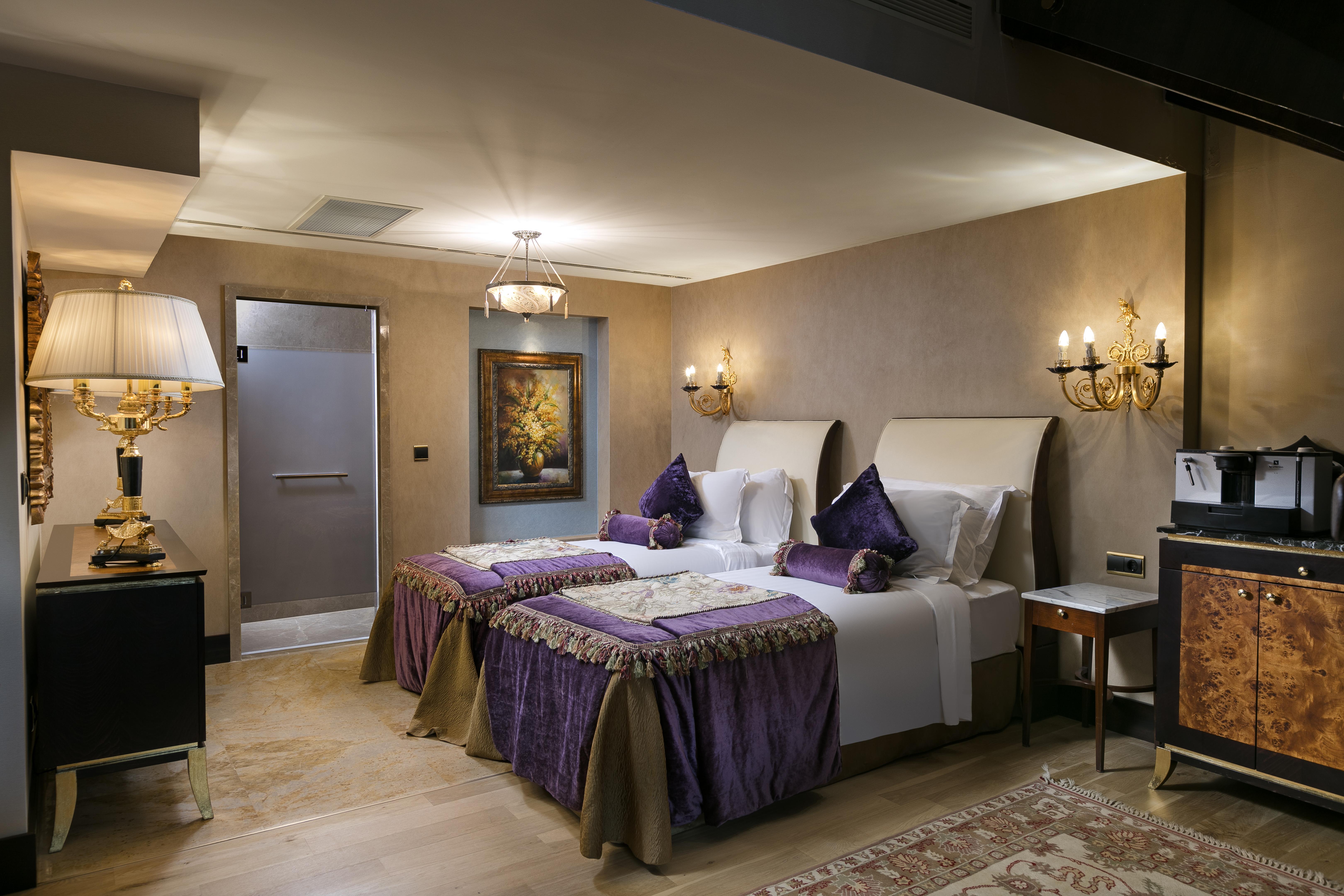 Titanic Mardan Palace Antalya