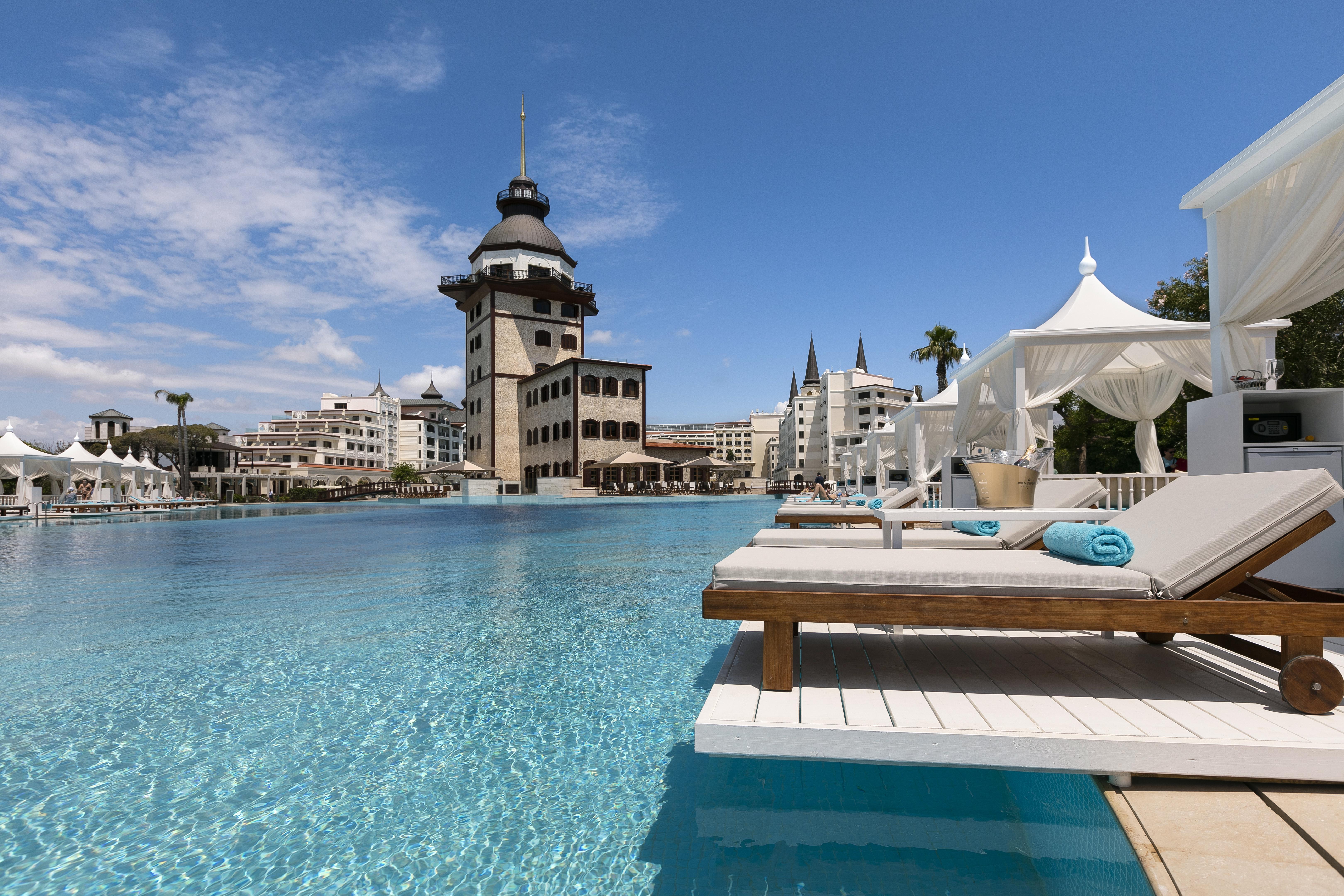 Titanic Mardan Palace 5*