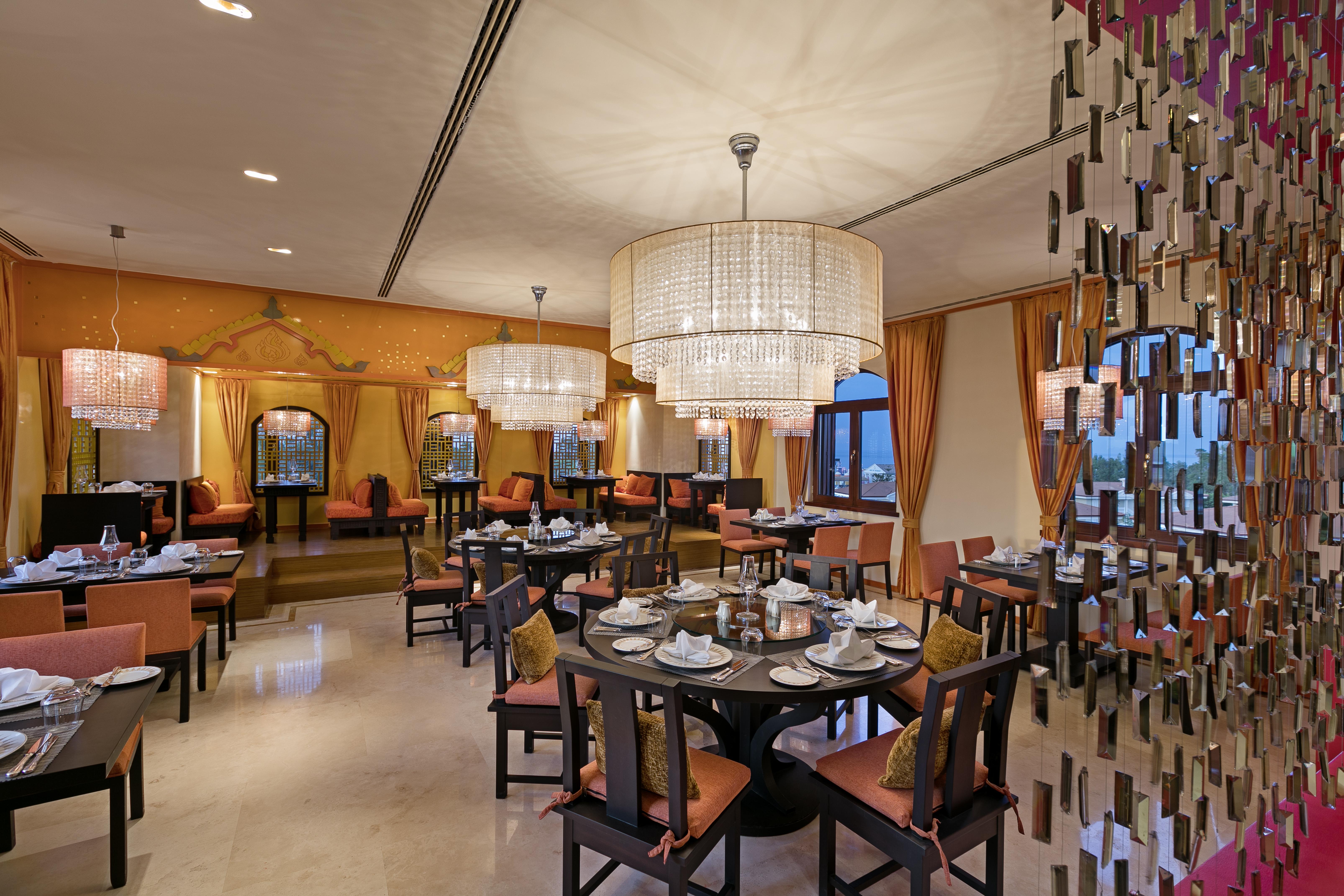 Titanic Mardan Palace Resort