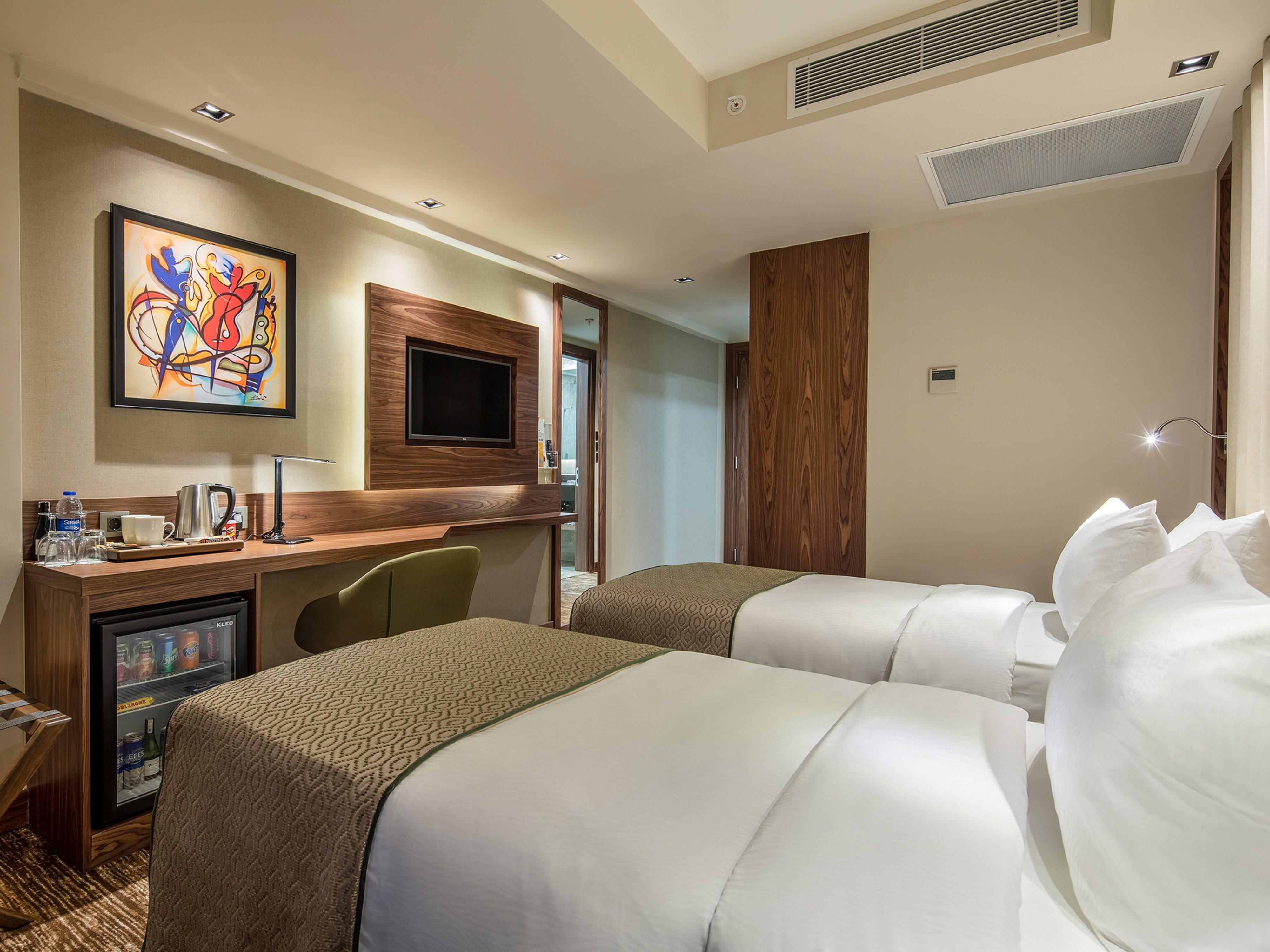 - Lara By Ihg Otel