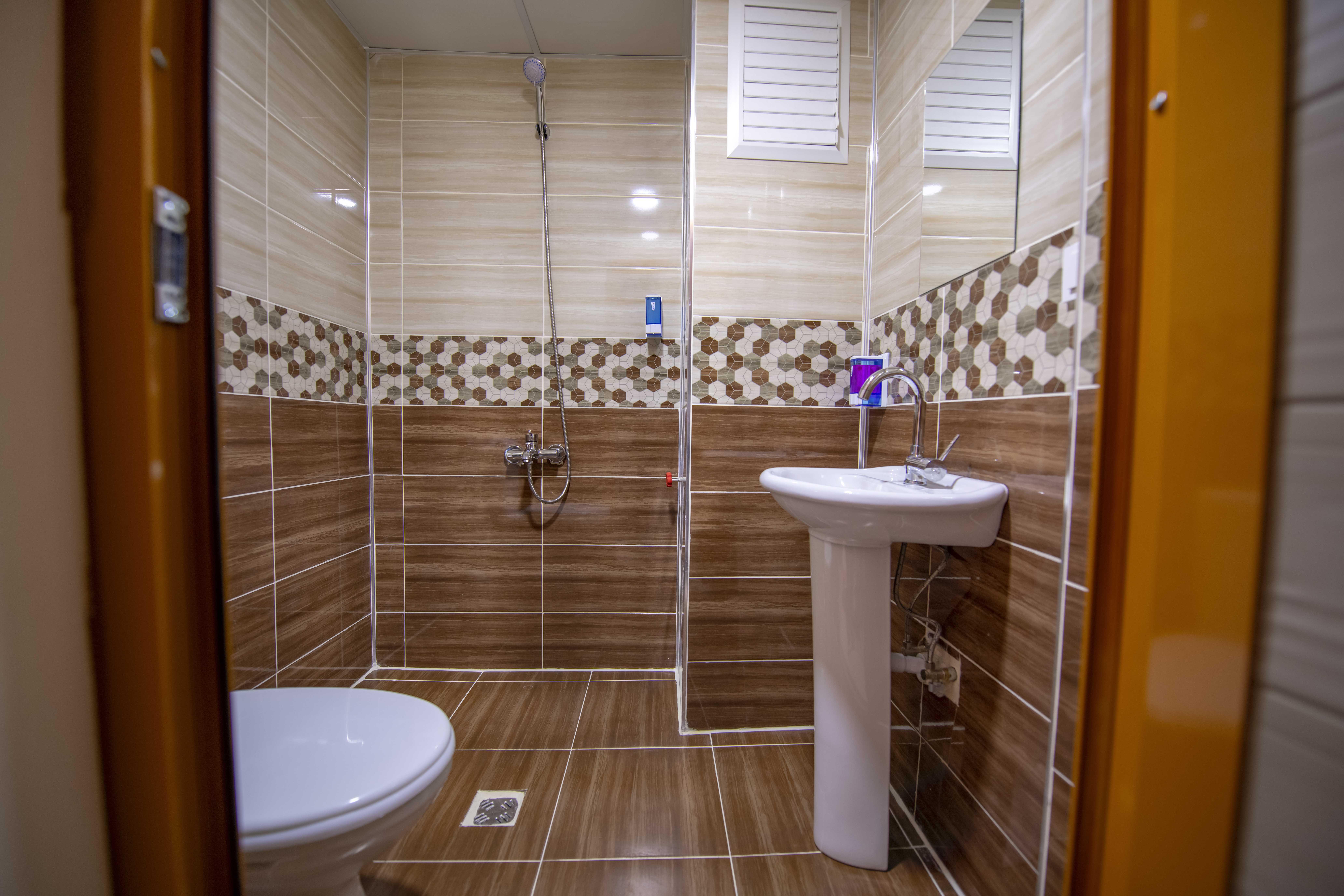 Ahsen Hotel 3*