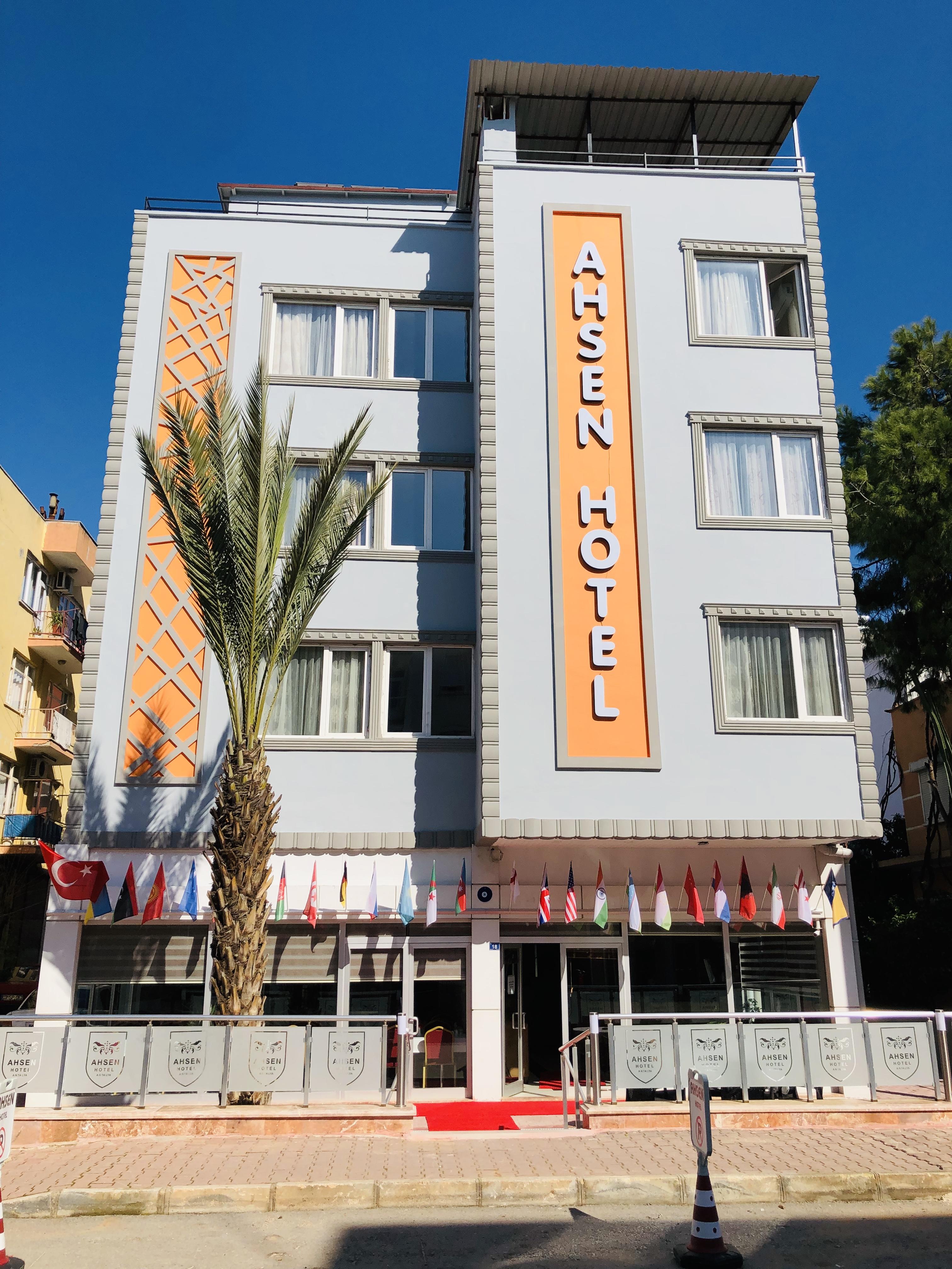 Ahsen Hotel 3*