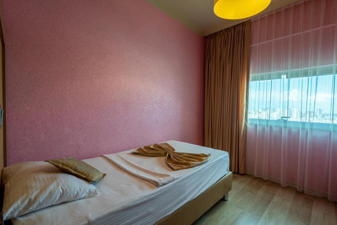 Live Hotel 4*
