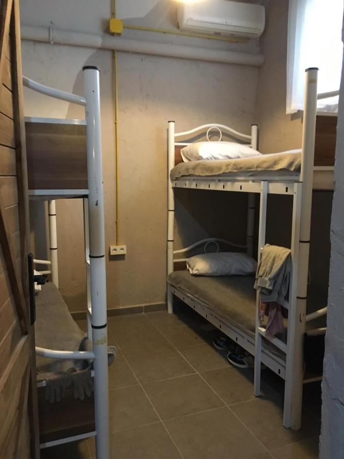 Berlin & Street Hostel *