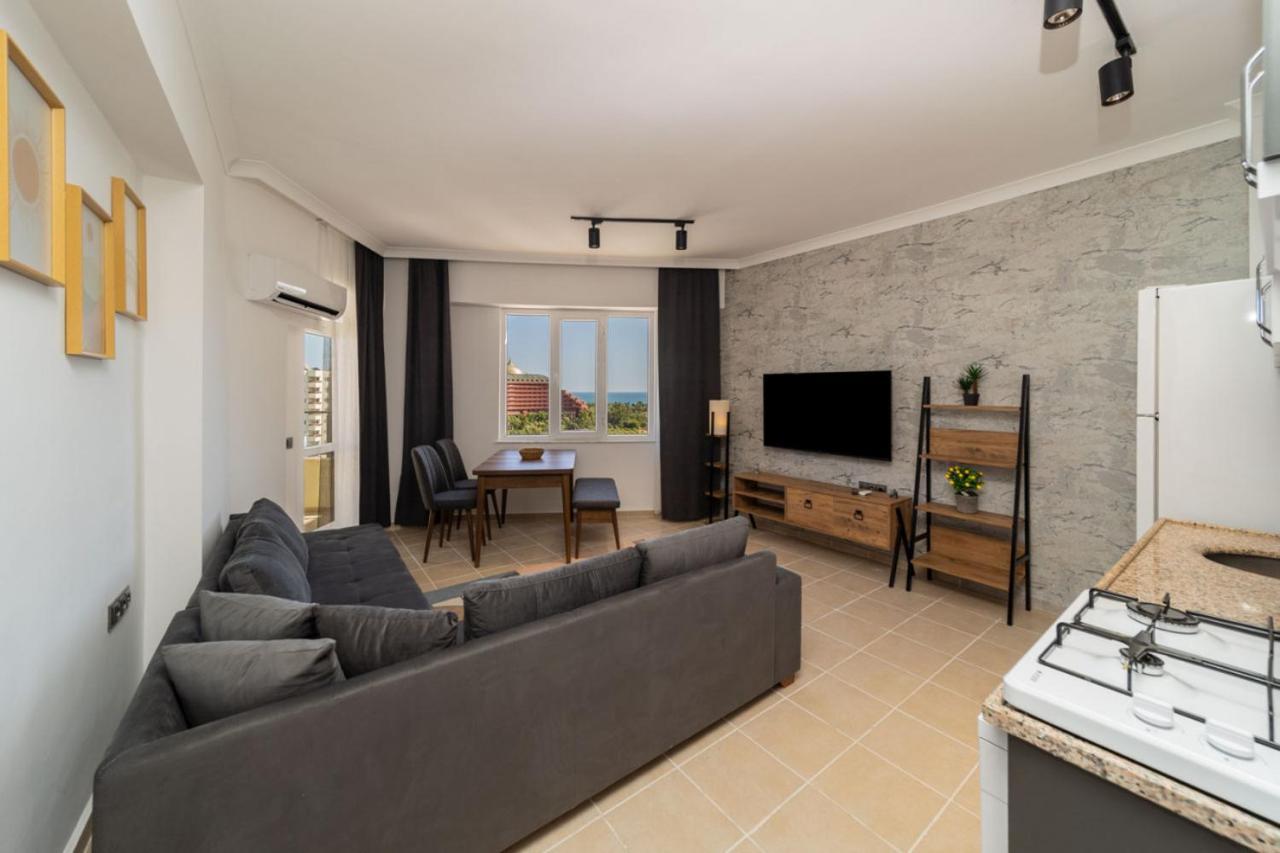 Sea View Flat With Balcony Near In Aksu Apartment Antalya