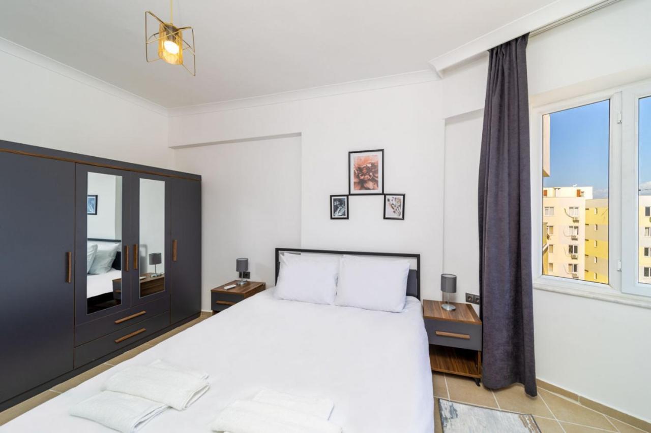 Sea View Flat With Balcony Near In Aksu * Antalya