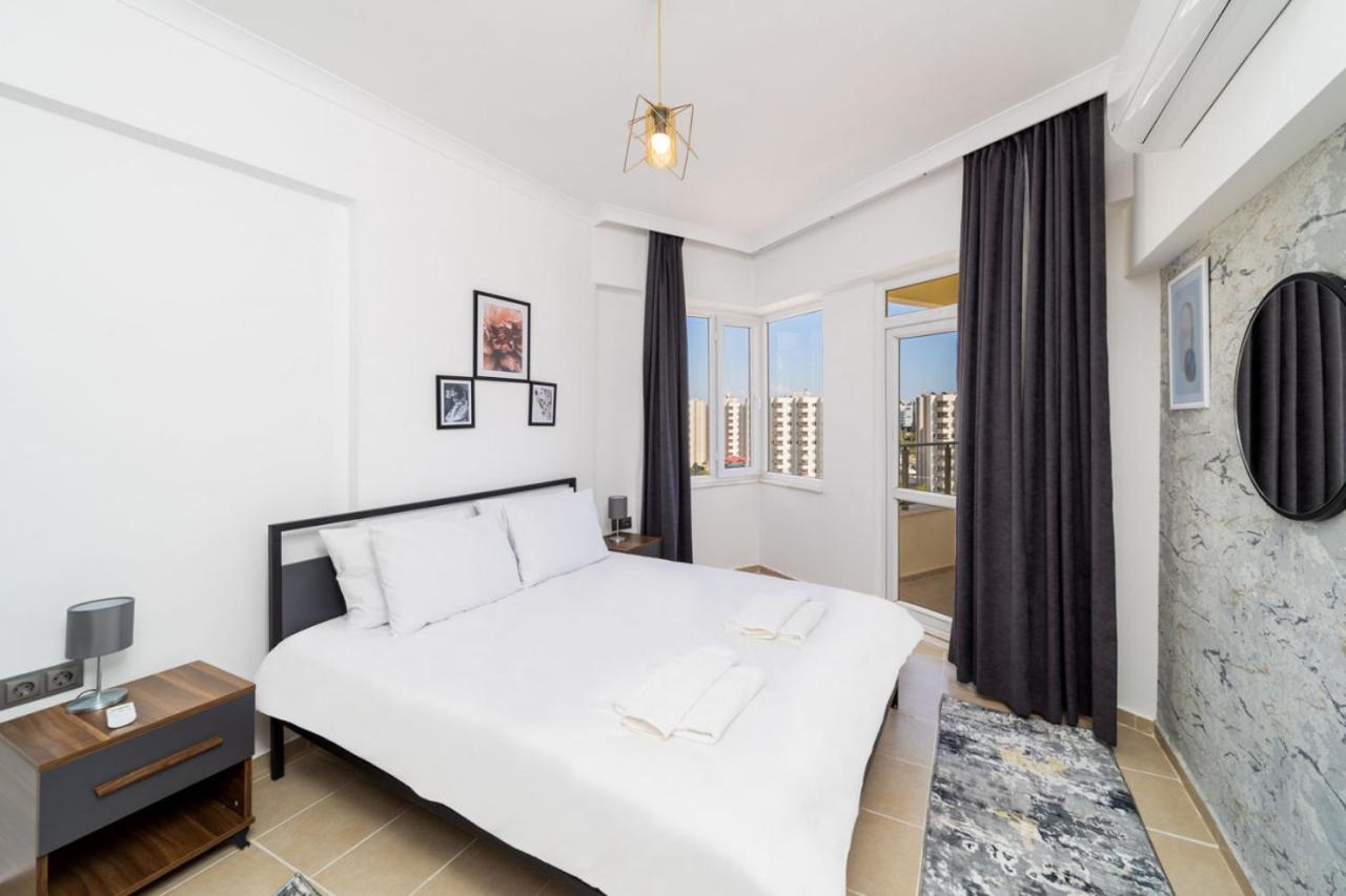 Apartment Sea View Flat With Balcony Near In Aksu *