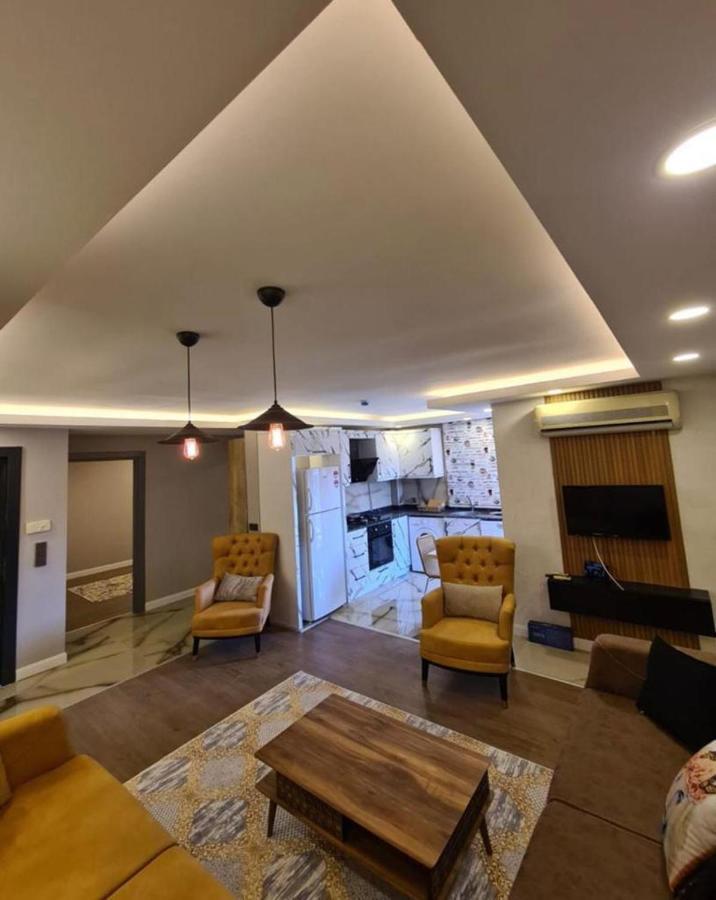 Avullar Palace Apartment