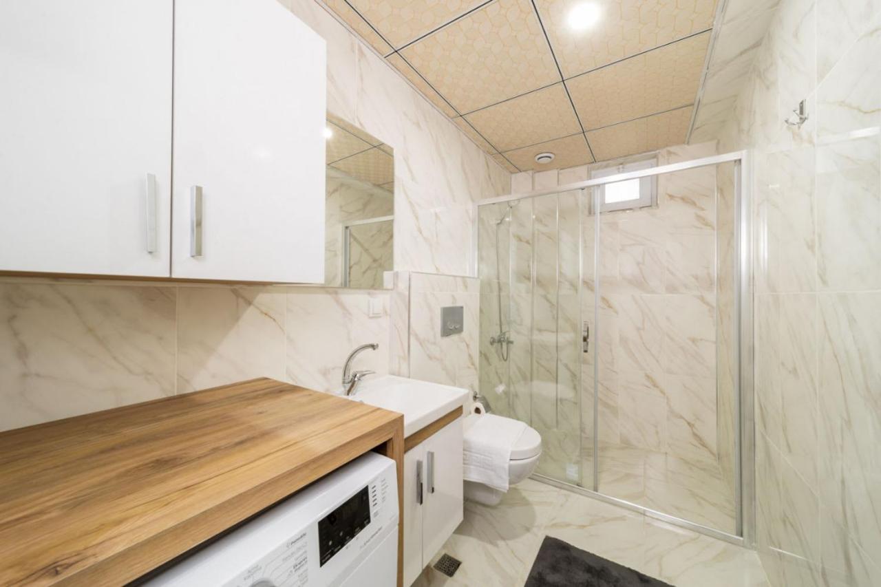 Flat Near Popular Attractions In Muratpasa Antalya