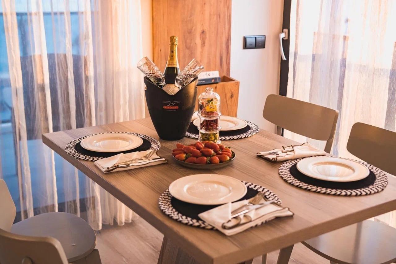 Apartment Only One Suites & Residences