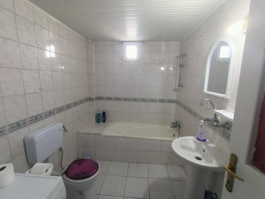 Daire 3+1 Daire.hizli Wifi,havalimani Plaj, Market Yakin *