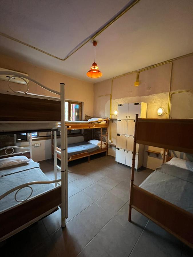 Hostel Berlin & Street *