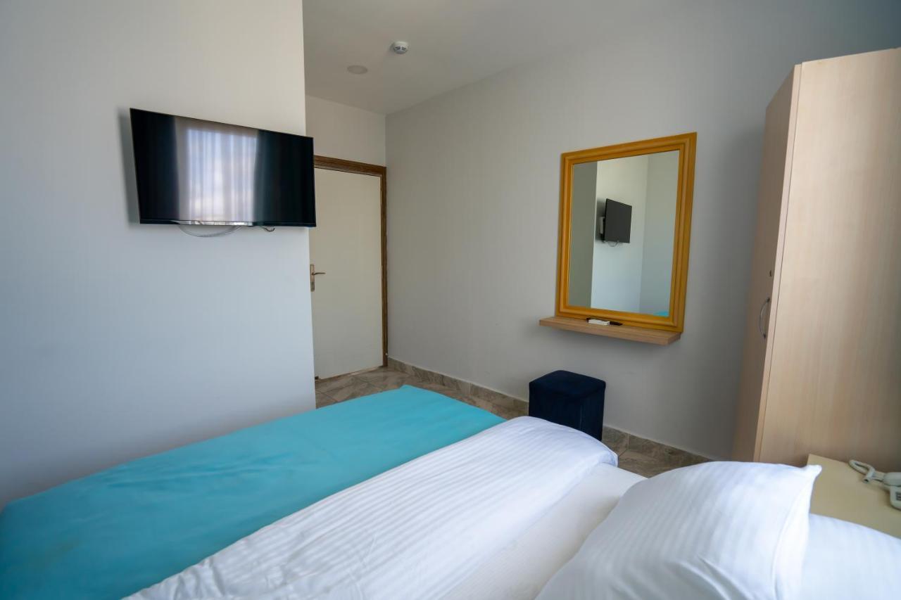 Otel Mevre 3*