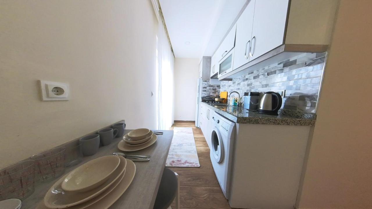 Spacious Flat Close To Sea'4'