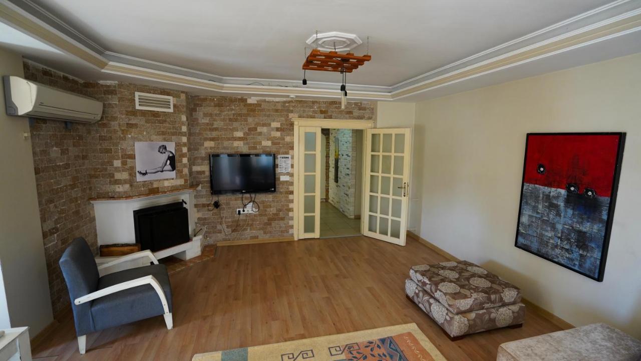 Arya Suits Apartment Antalya