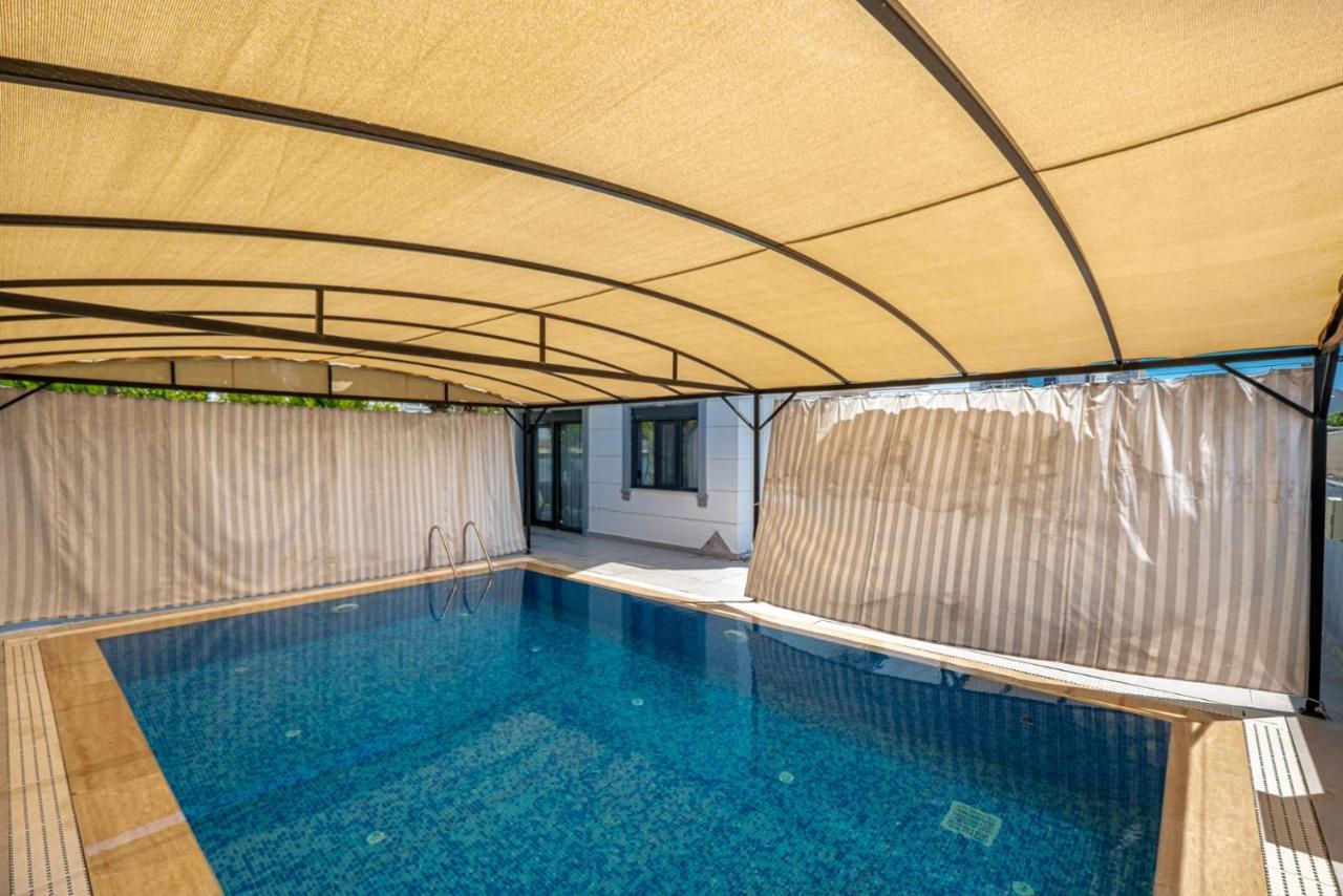 Secluded With Private Pool In Villa