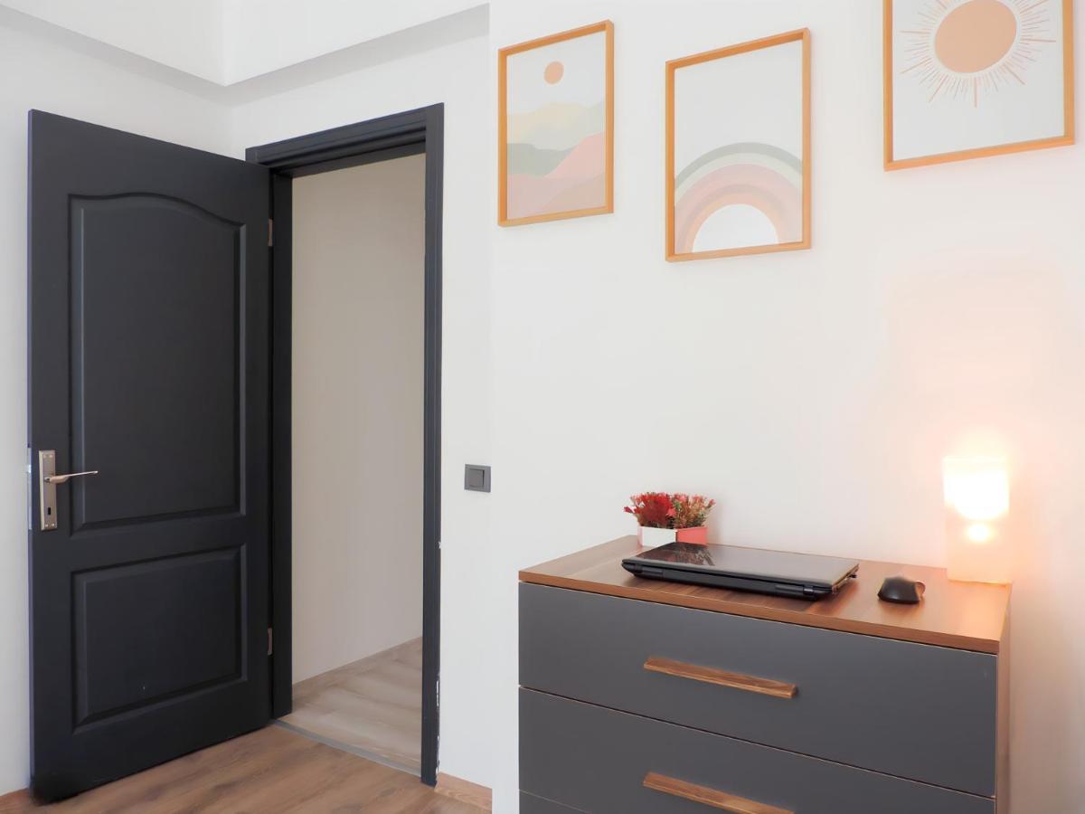 Modern Flat With Sea View 10 Min To Lara Beach