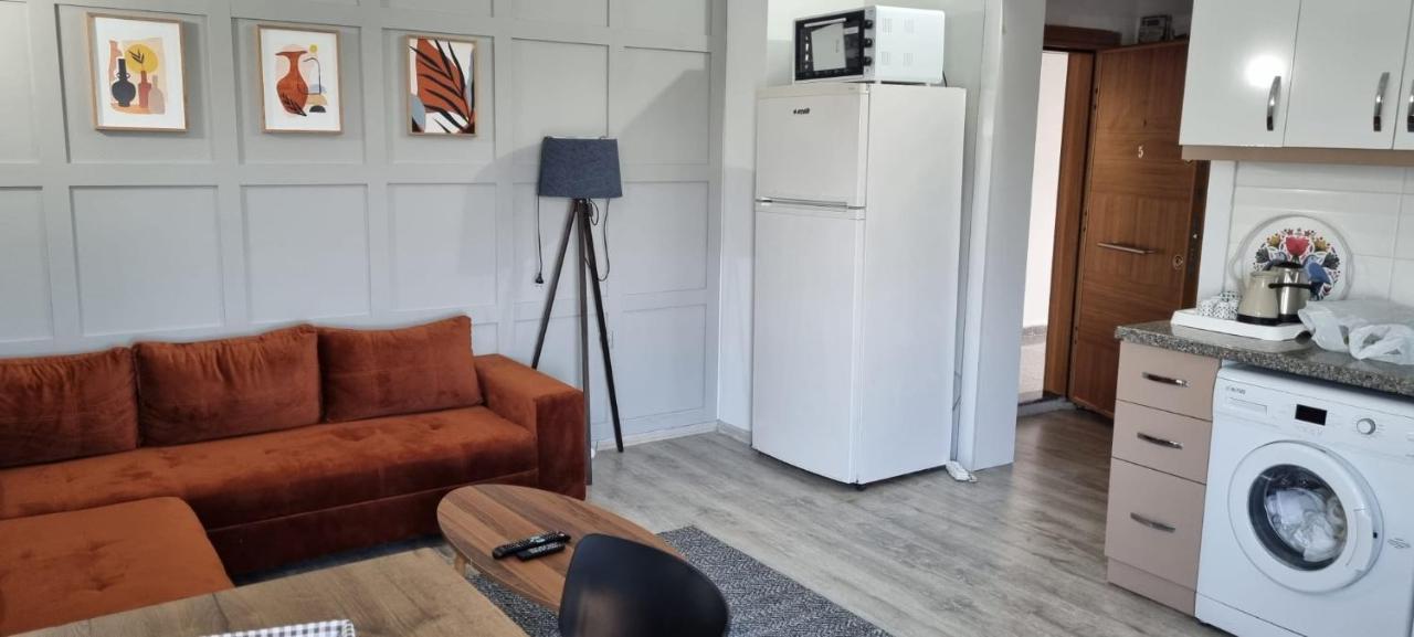 Ari Apart Apartment