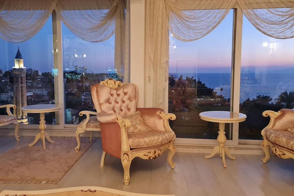Apartment Deniz Manzarali Jakuzili Kral Dairesi Antalya