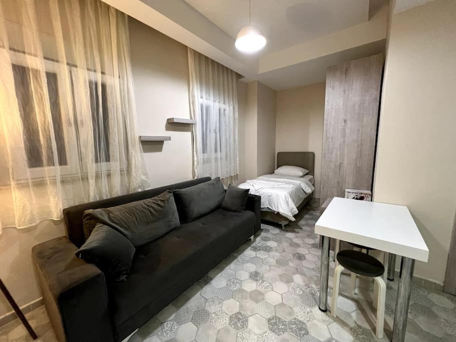 Daire Basement Floor, Erasta Mall Karsisi, 1+0 Stuedyo '23' Antalya