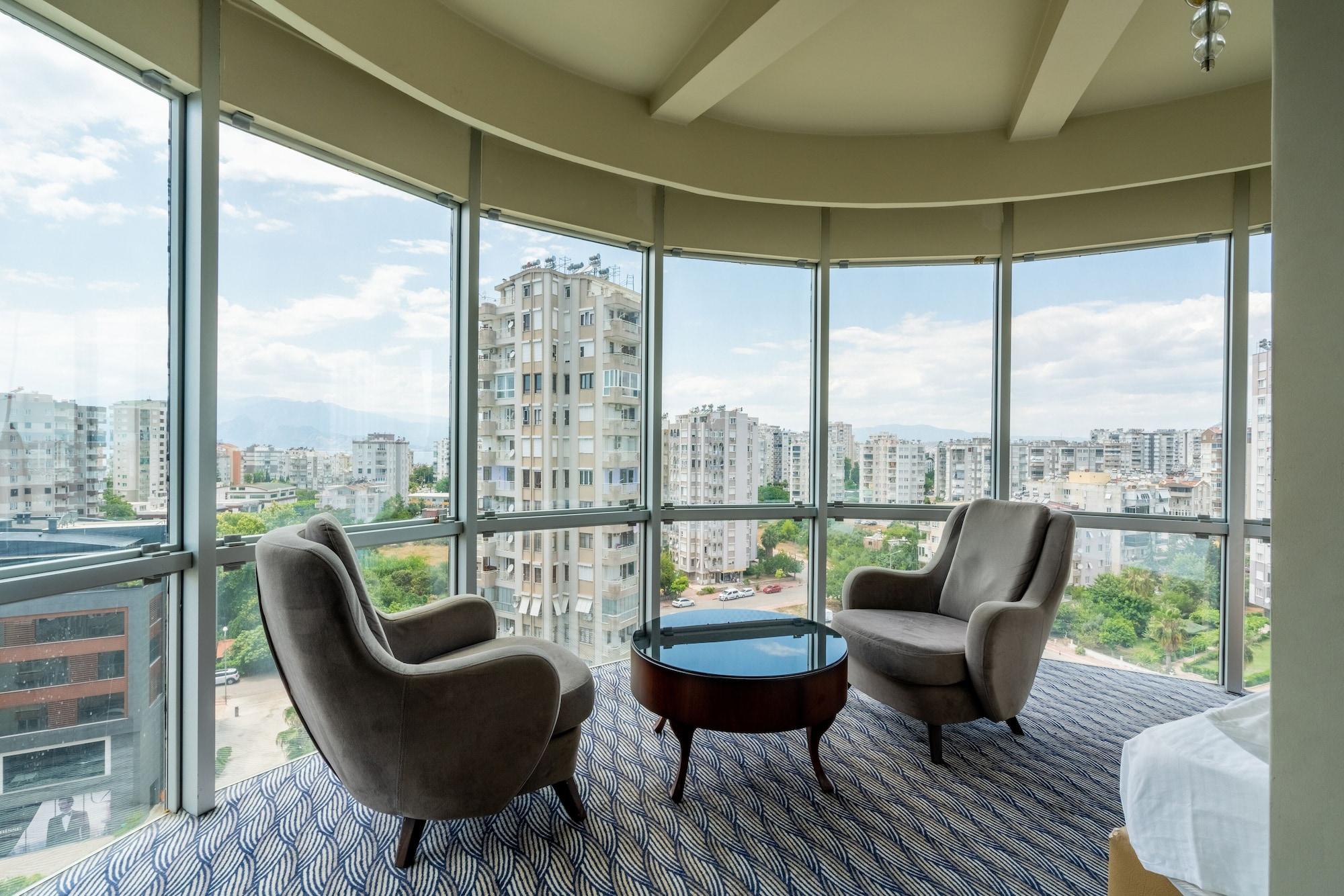 Hotel Live Antalya