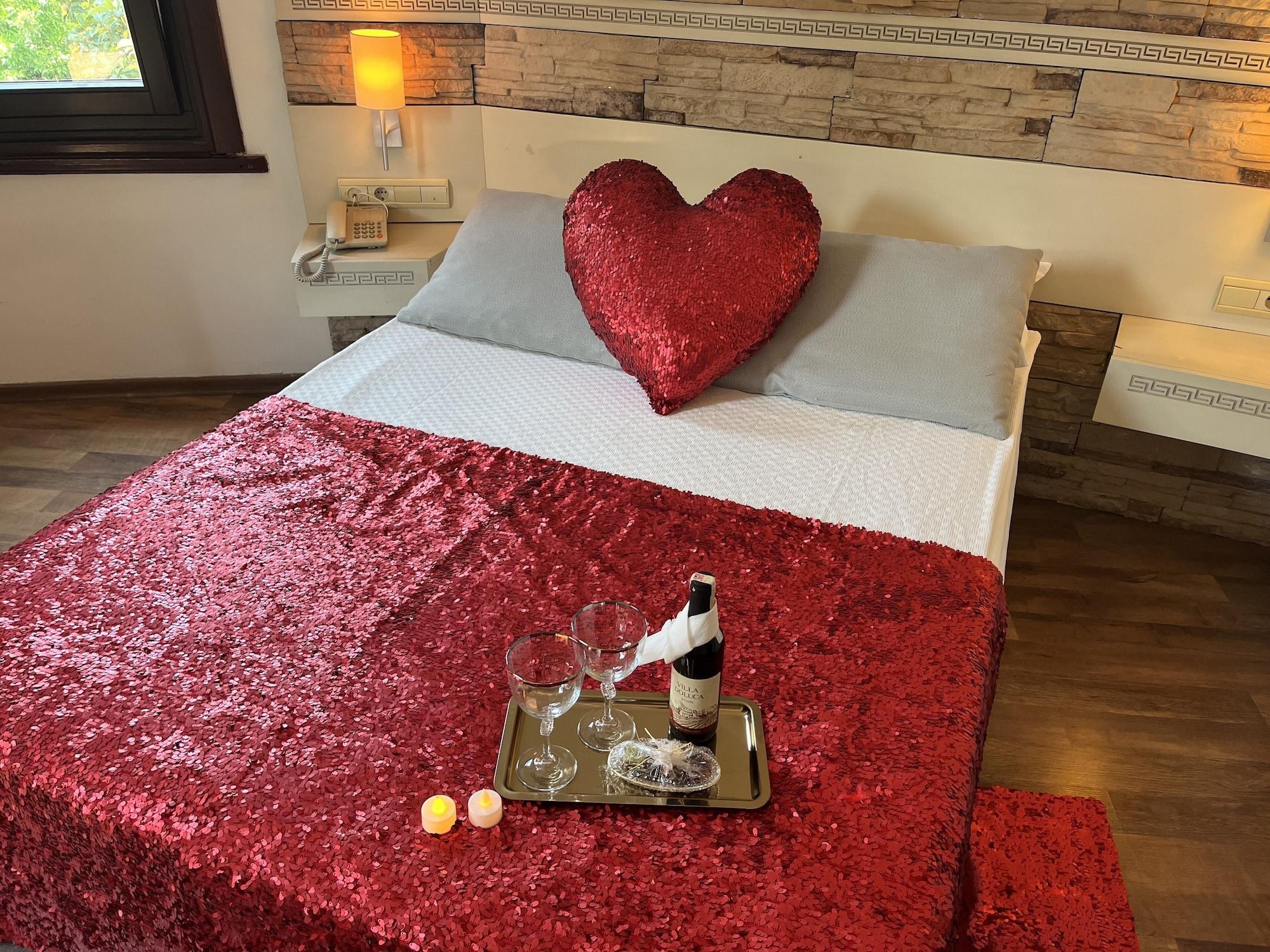 Aspen Kaleiçi Otel 4*