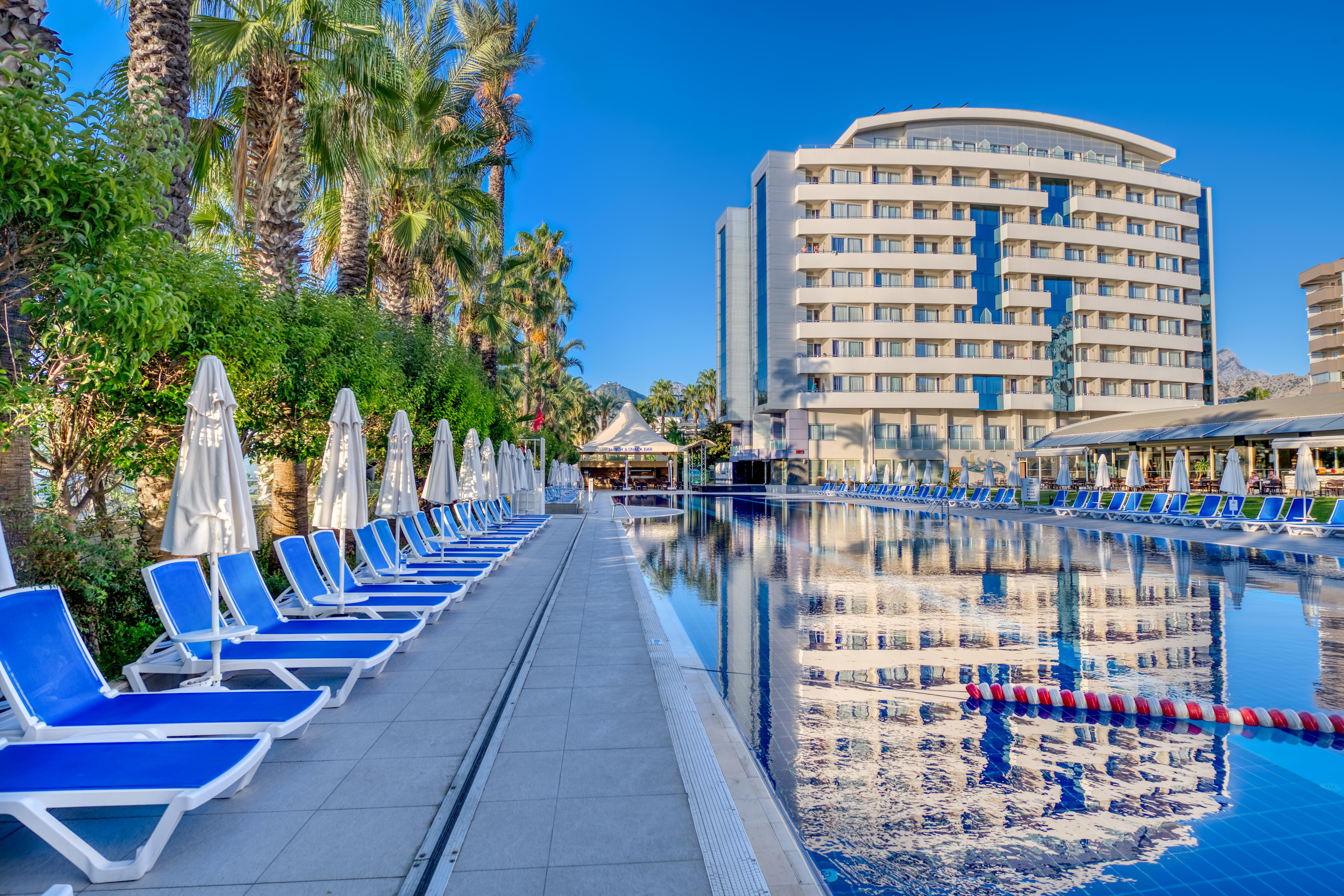 Porto & Antalya
