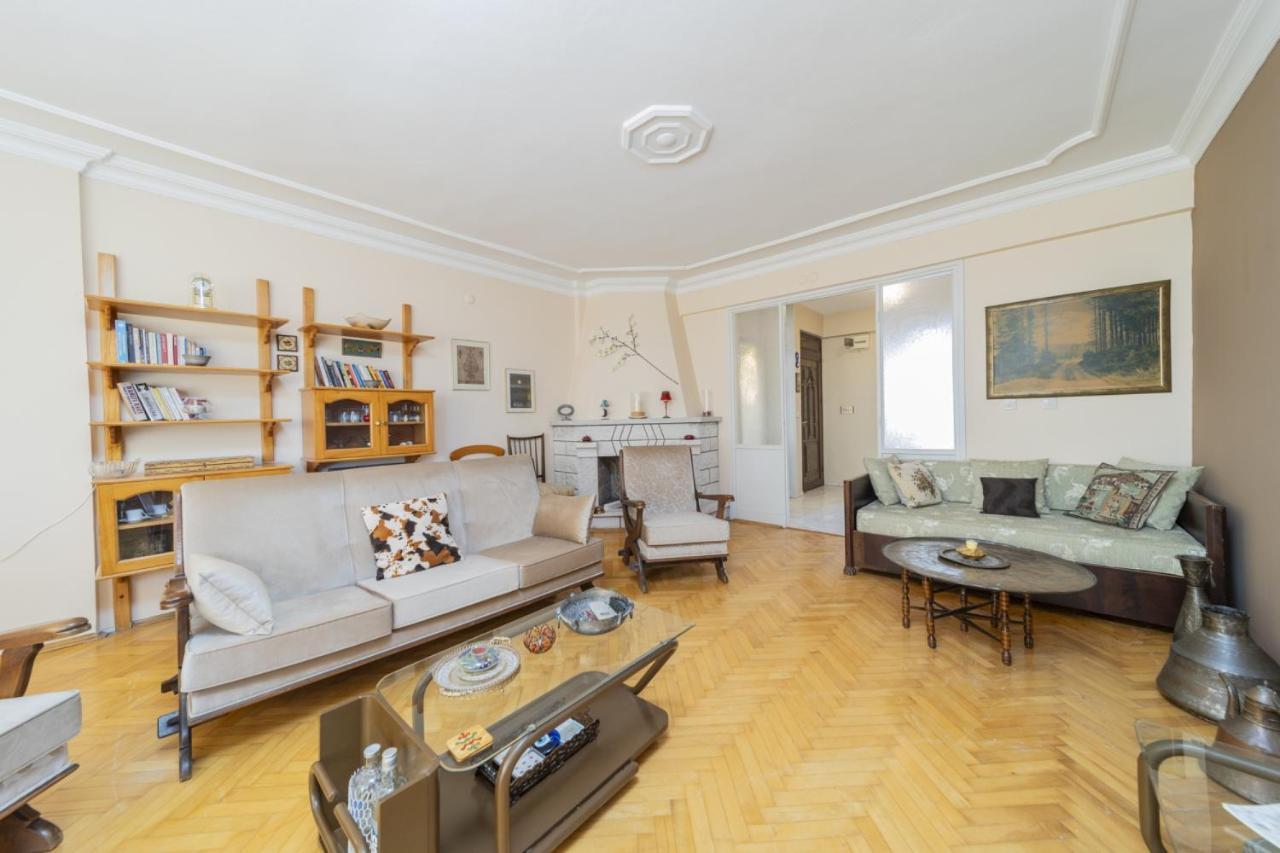 Apartment Flat W Balcony Fireplace 5 Min To Beach In