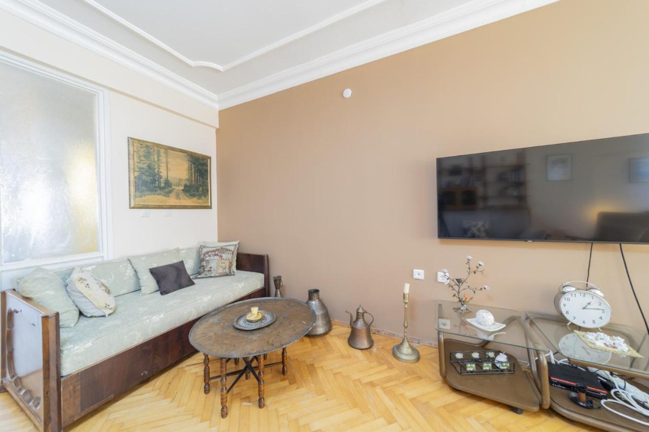 Flat W Balcony Fireplace 5 Min To Beach In * Antalya