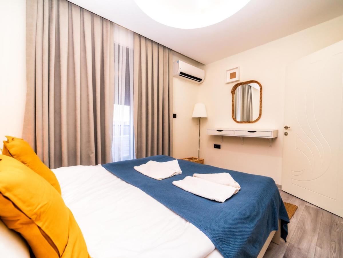 Charming Flat 2 Min To Beach In Apartment Antalya