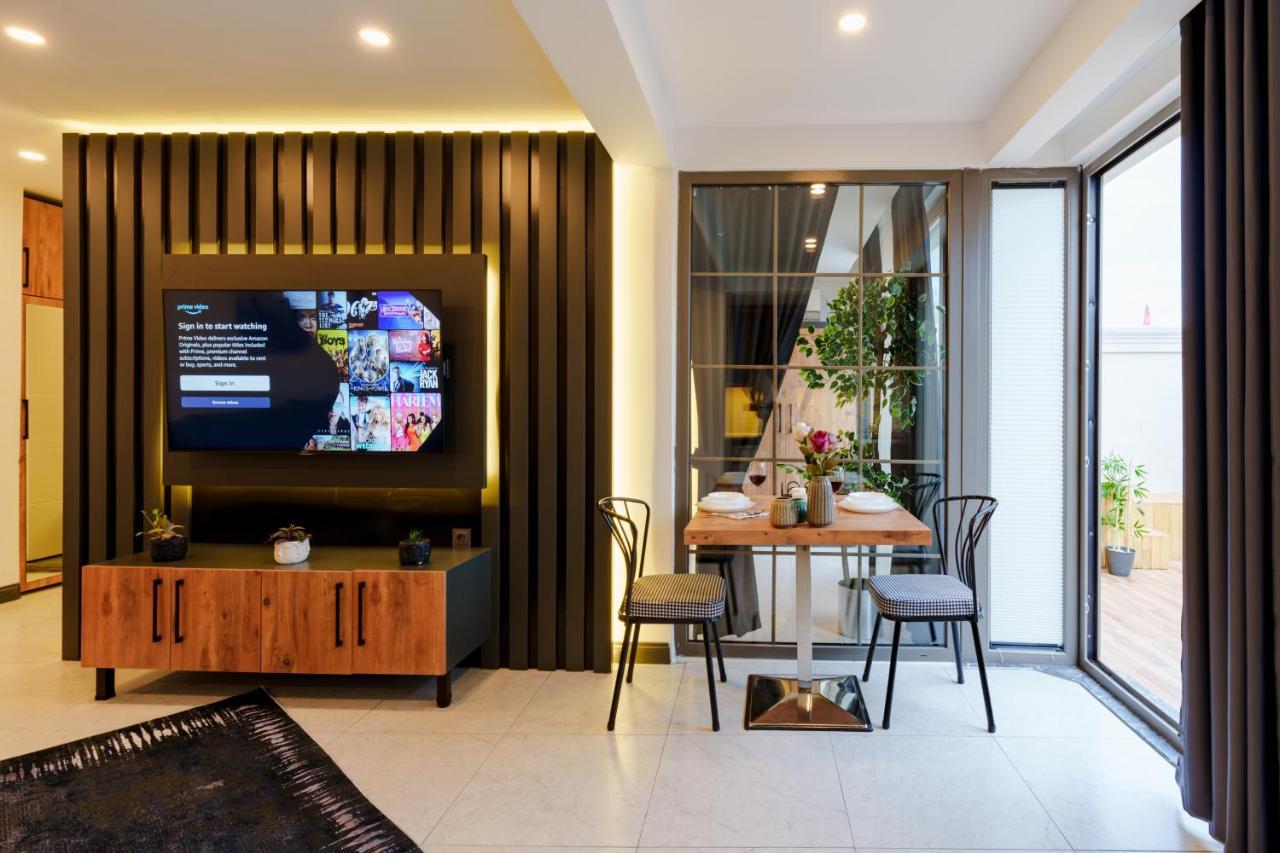 Mrt Lara Apart Otel Antalya
