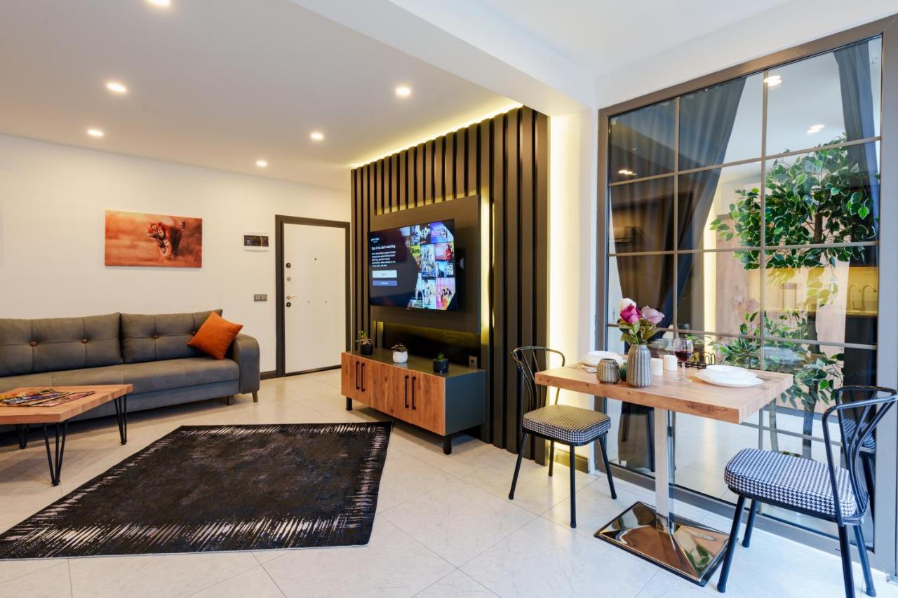 Mrt Lara Apart Otel Antalya