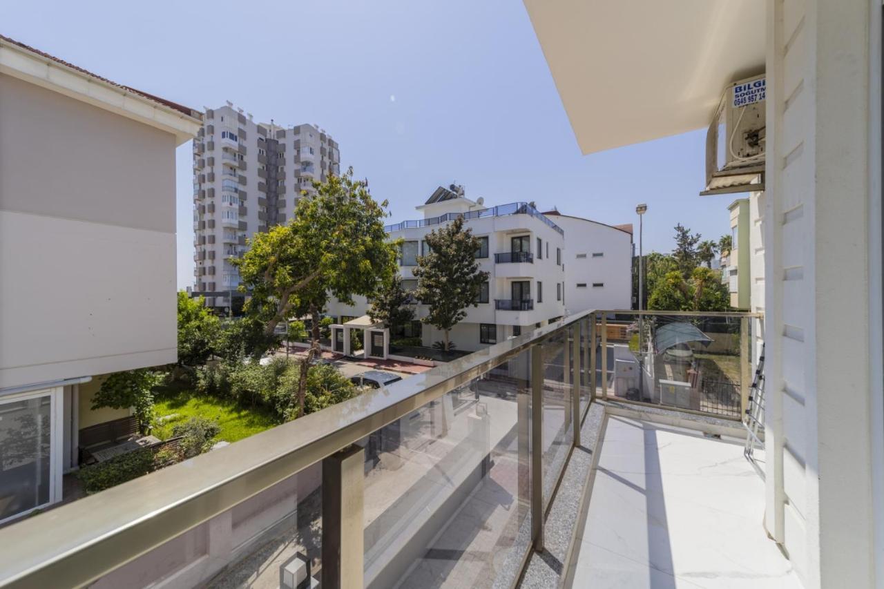 Furnished Flat W Balcony 2 Min To In Apartment Antalya