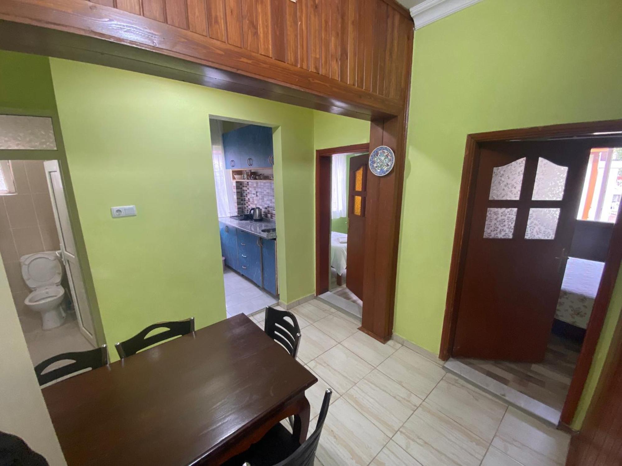 Camel Apartment 3*