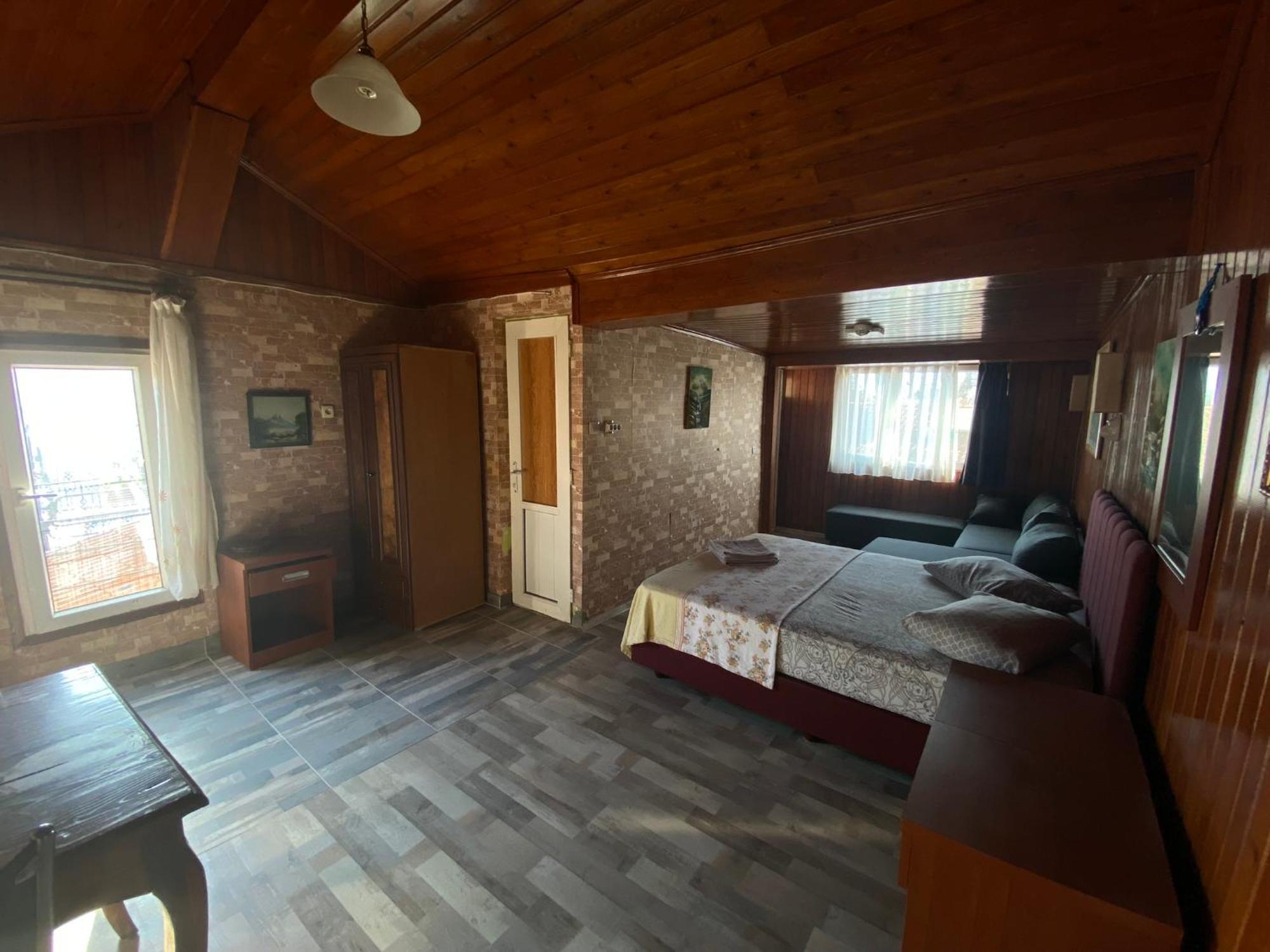 Camel Apartment