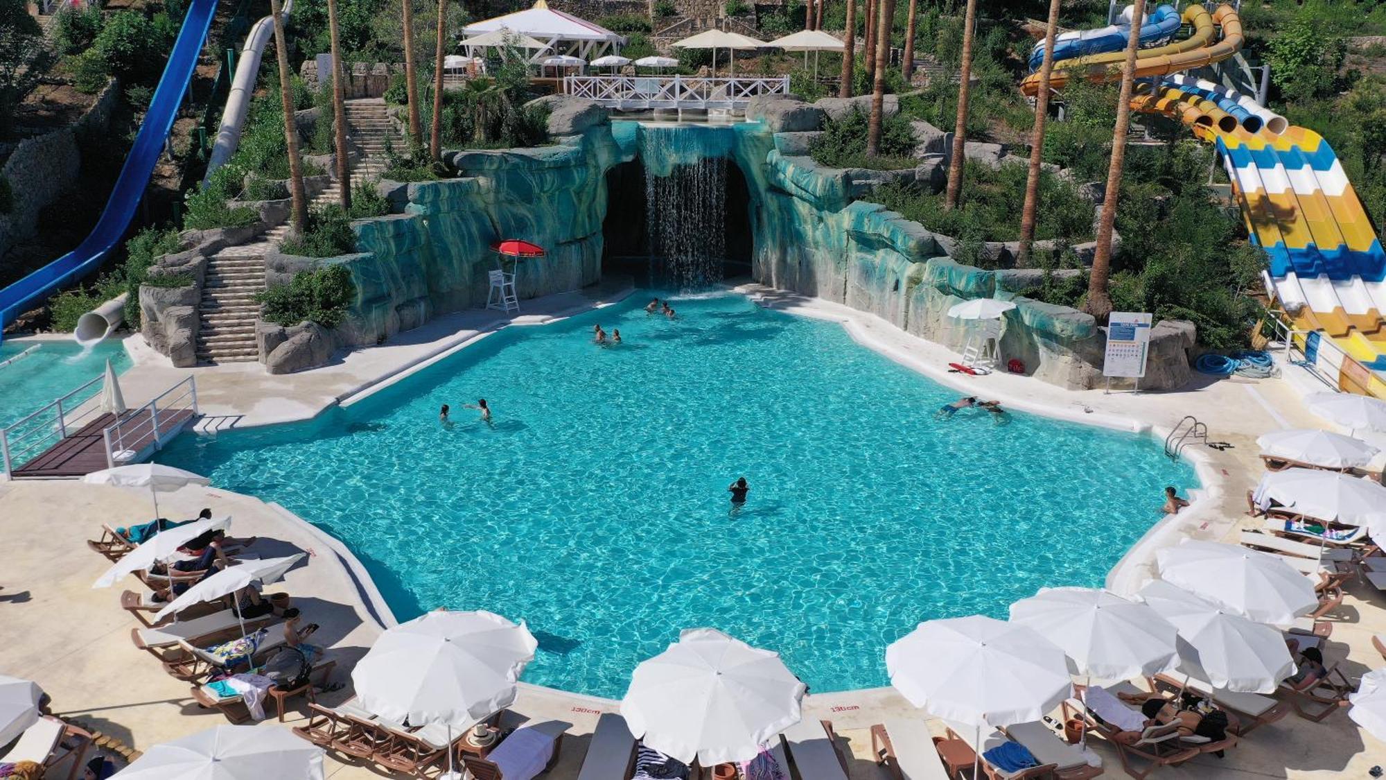 Otel Pearly 3*
