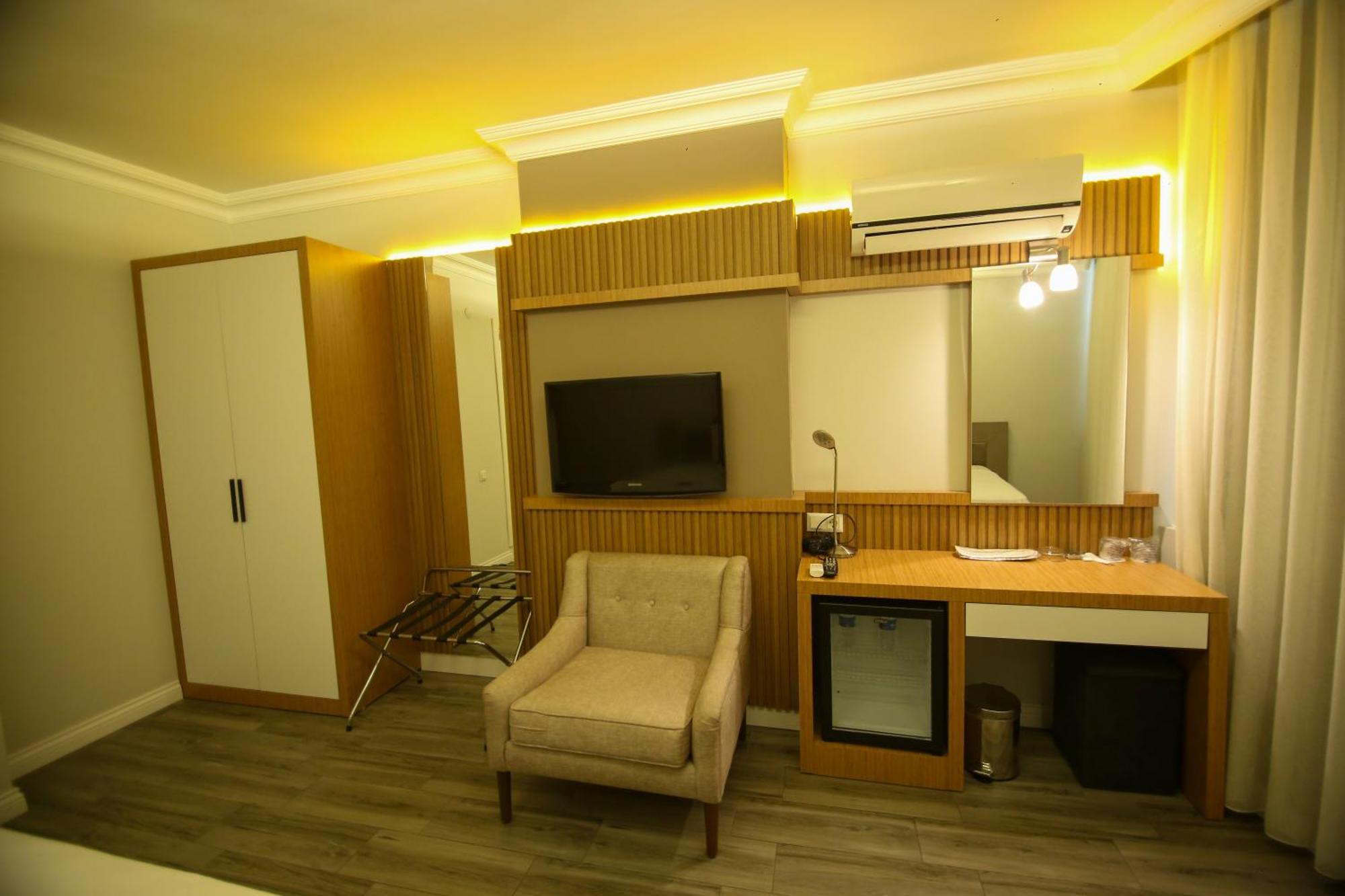 Hotel Cevik Palace