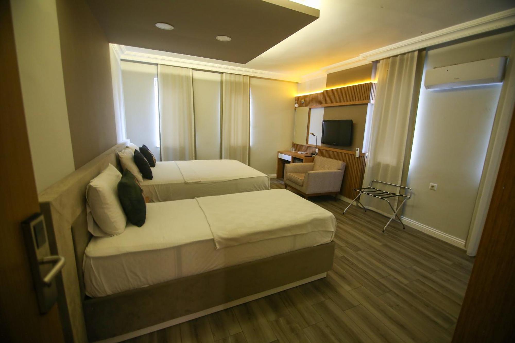 Cevik Palace Hotel Antalya