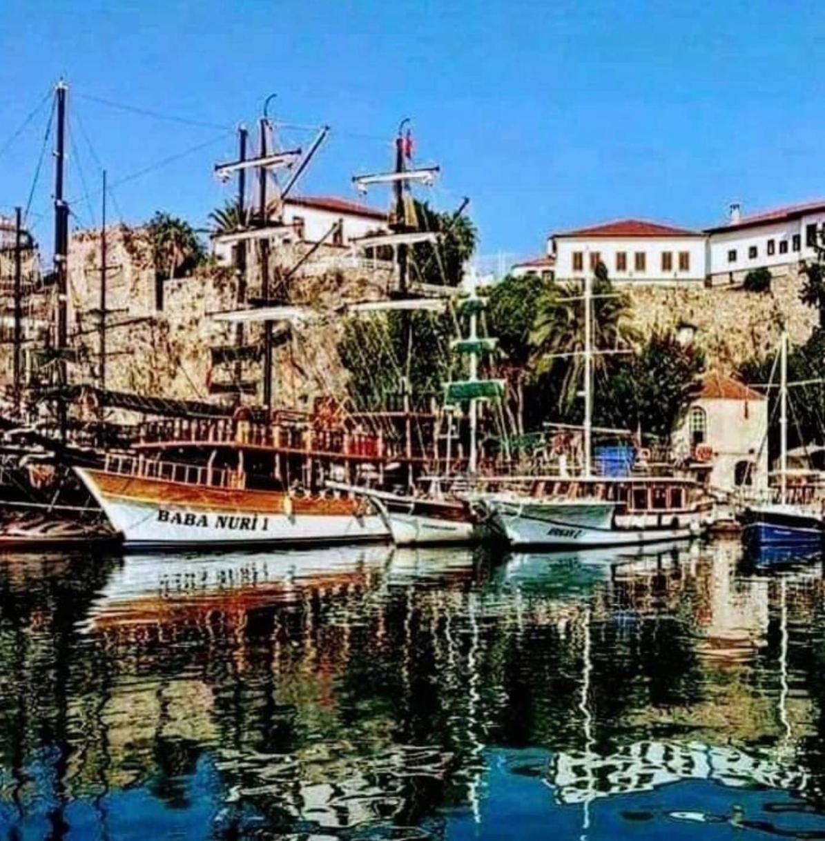 Tarihi Kaleici Denize Yakin Size Oezel Muhtesem Konum Uygun Fiyat Ev Apartment