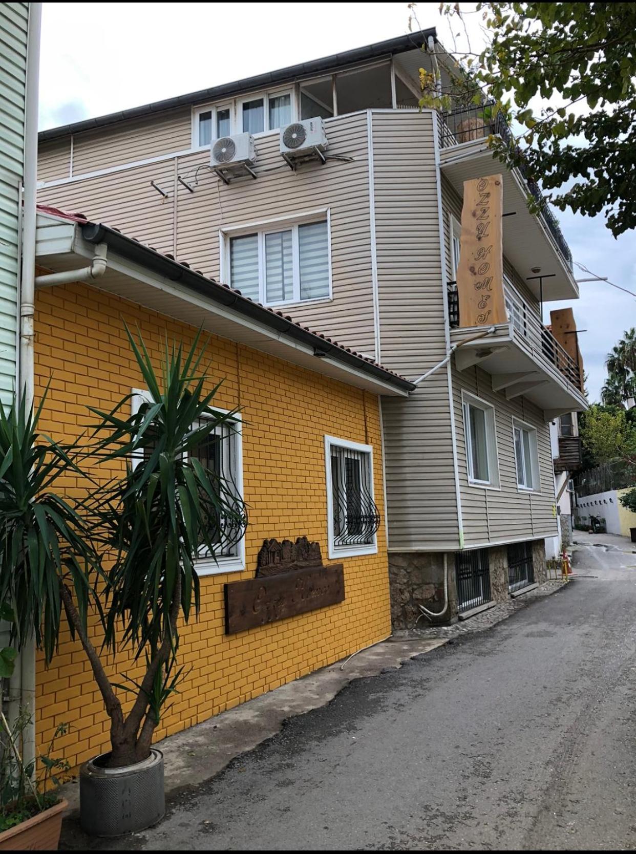 Kaleici Bahceli Oezel Muhtesem Muestakil Holiday home
