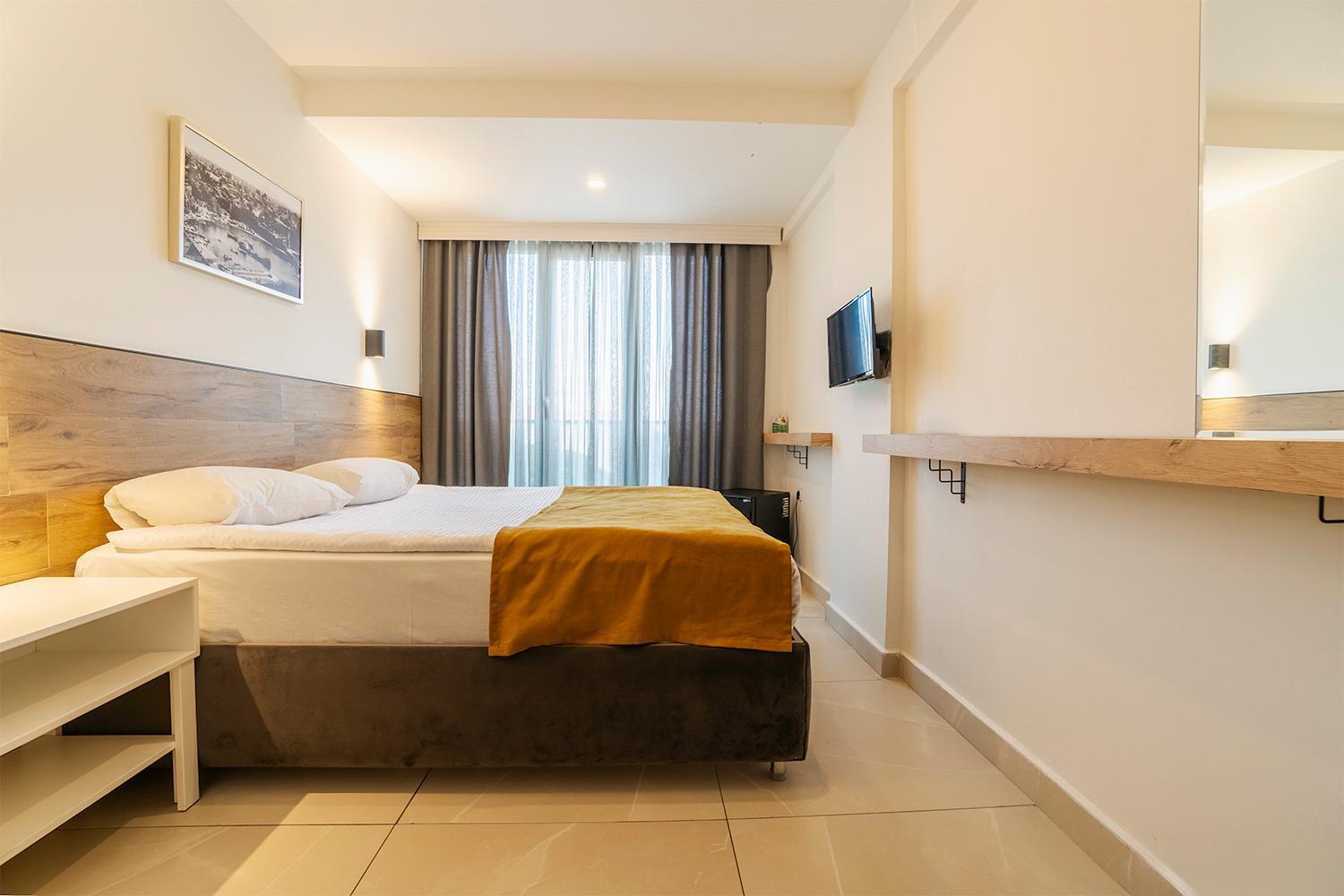 Otel Tut