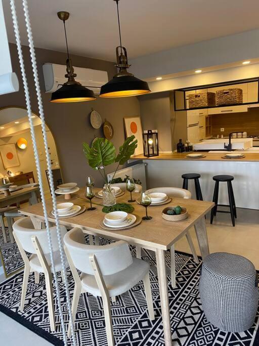 2+1 Luxury Flat ,near Old Town Apartment *