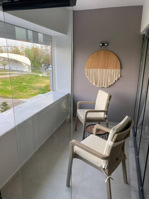 2+1 Luxury Flat ,near Old Town Apartment *