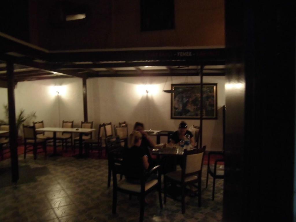Cinar Hotel