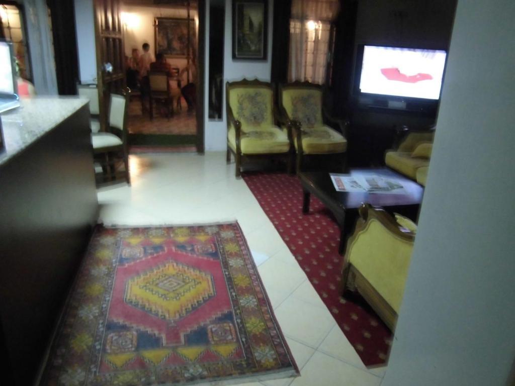 Cinar Hotel 2*