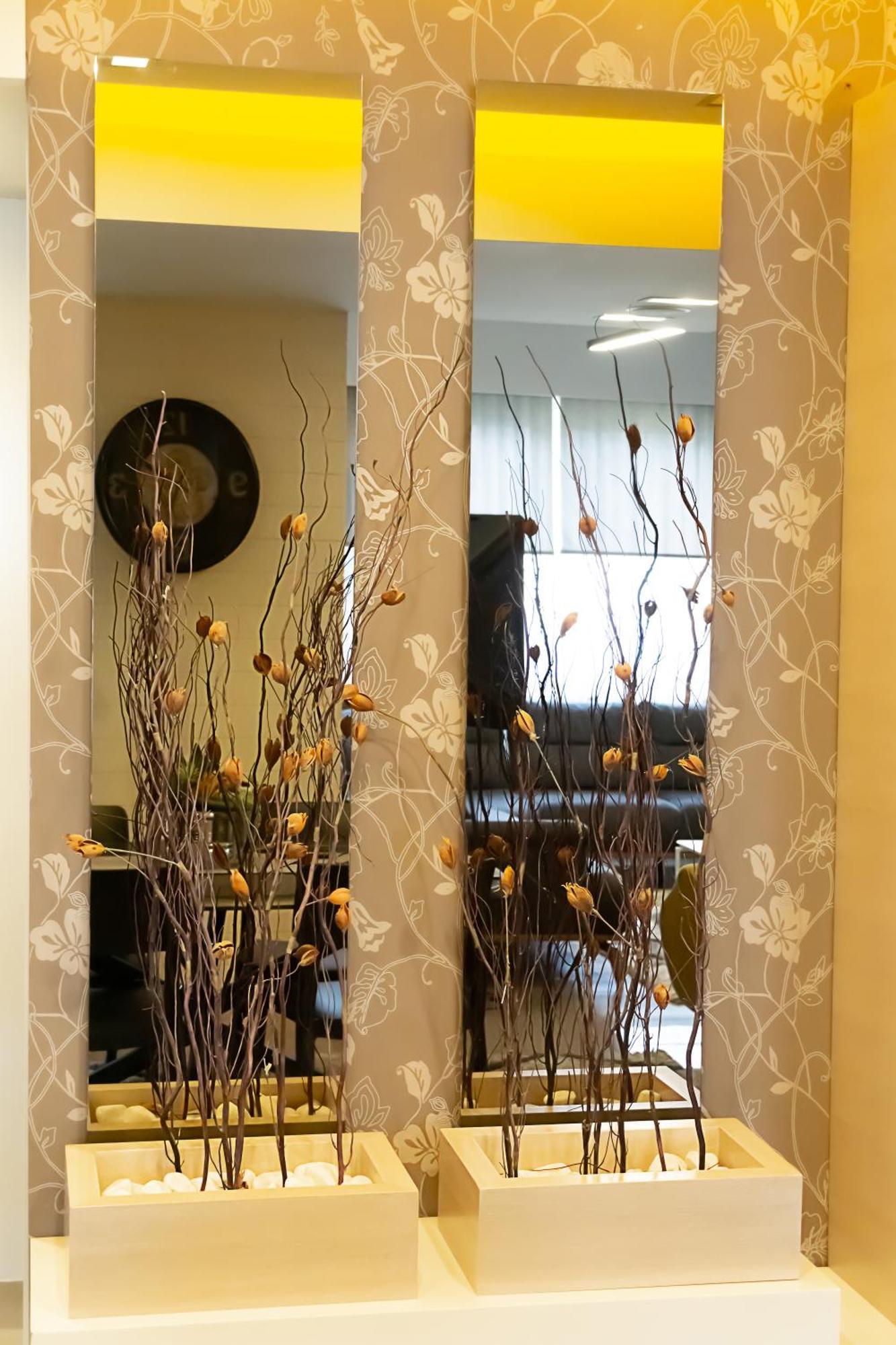 Downtown Oasis - Spacious Modern 3-br Flat Near Beachpark Daire Antalya