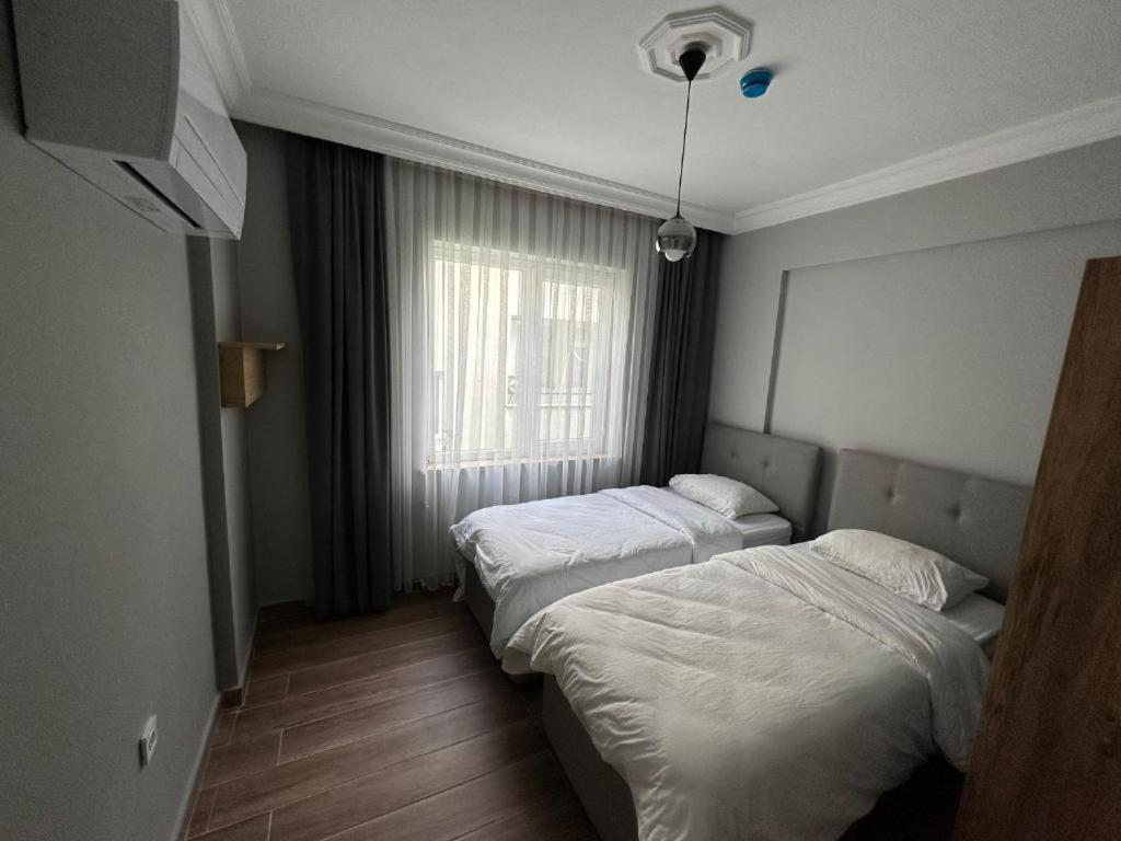 Lara's Apartment