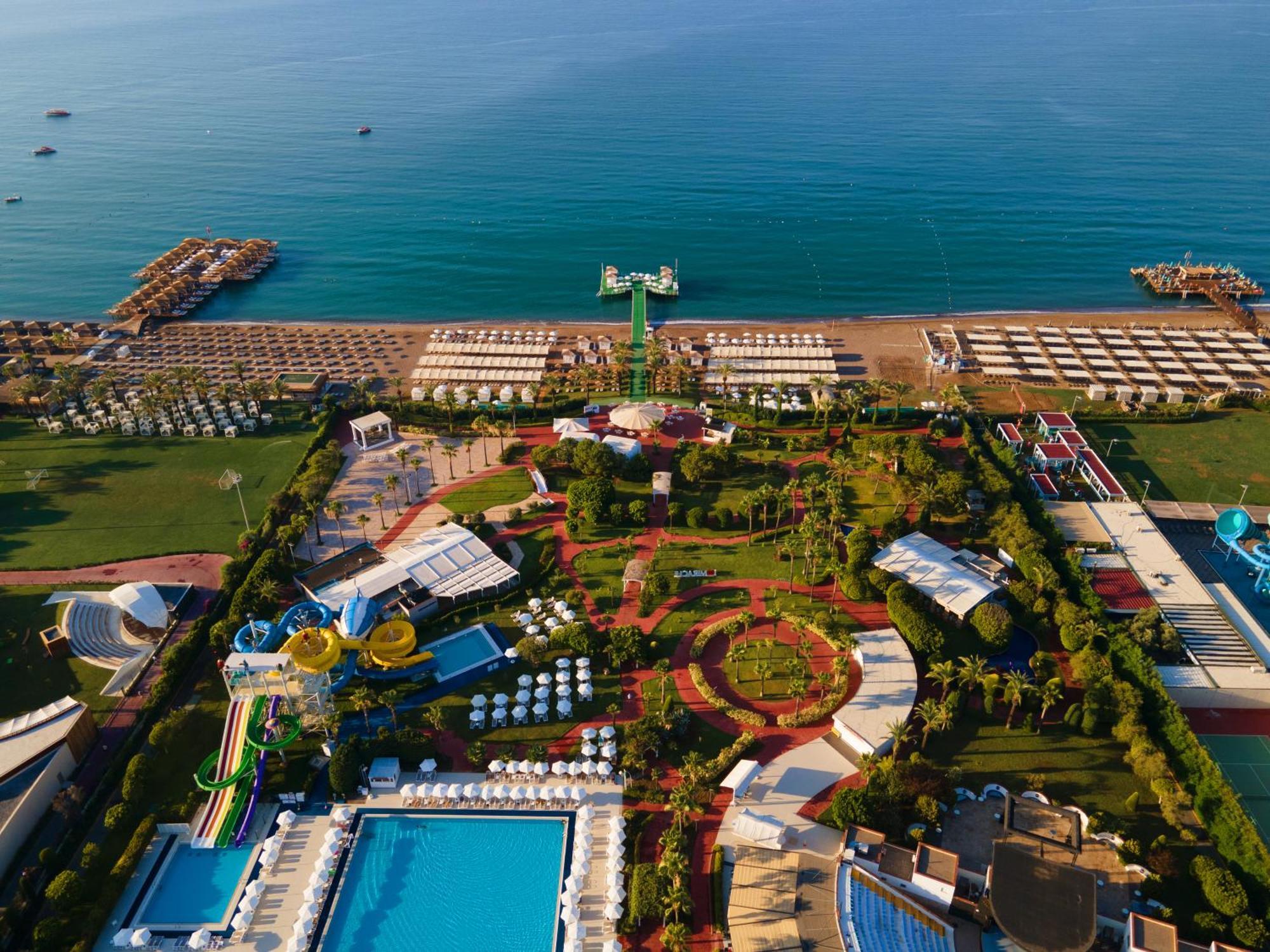 Miracle Resort